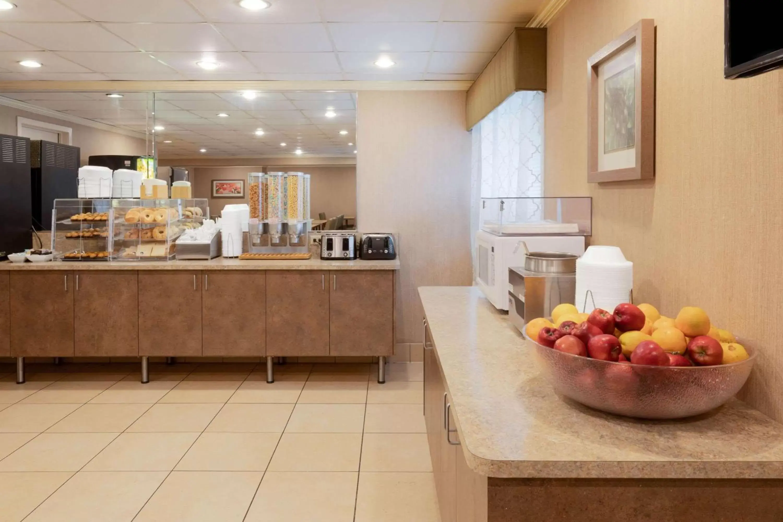Restaurant/places to eat, Food in La Quinta Inn by Wyndham Minneapolis Airport Bloomington