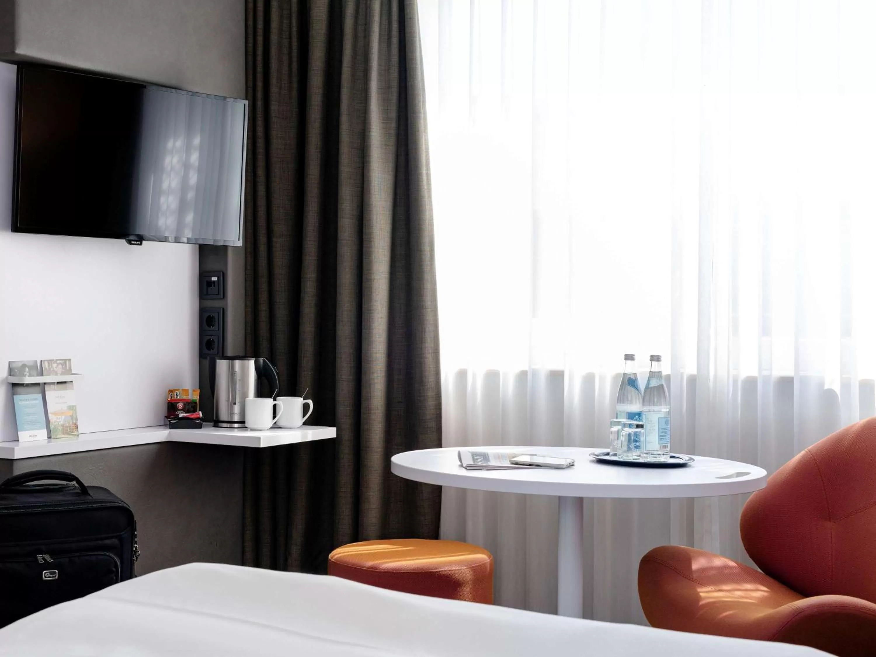 Photo of the whole room, Bed in Mercure München City Schwabing