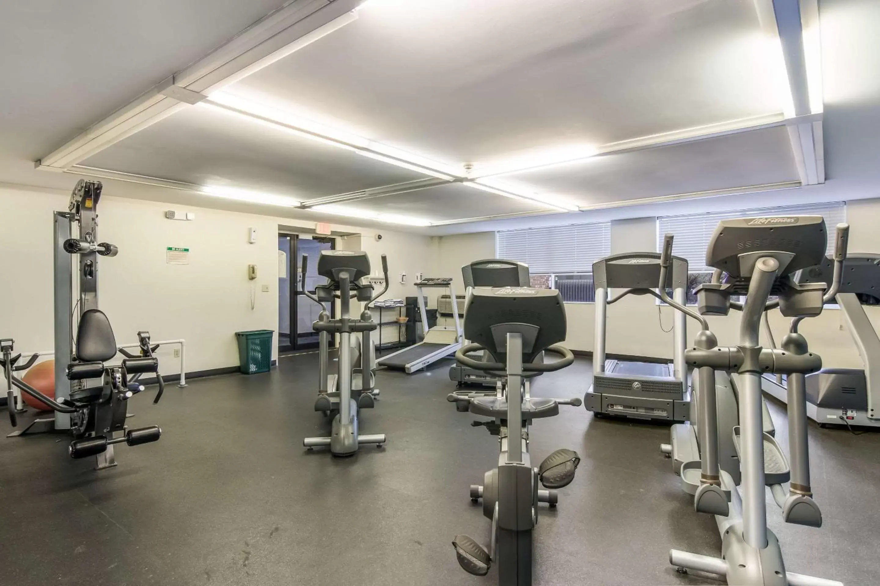 Fitness centre/facilities, Fitness Center/Facilities in Comfort Inn and Suites Pittsburgh