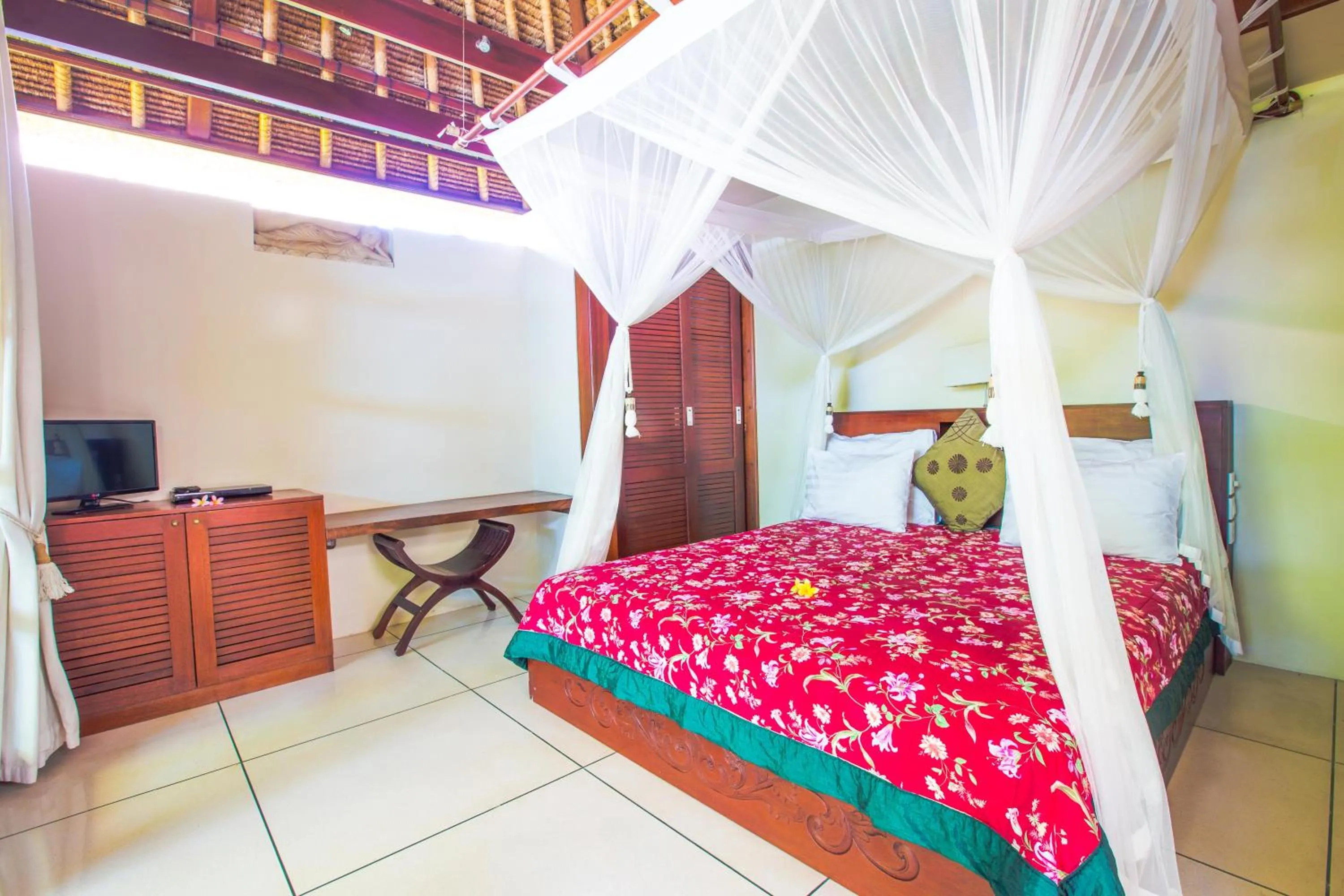Bed in Bali Harmony Villa
