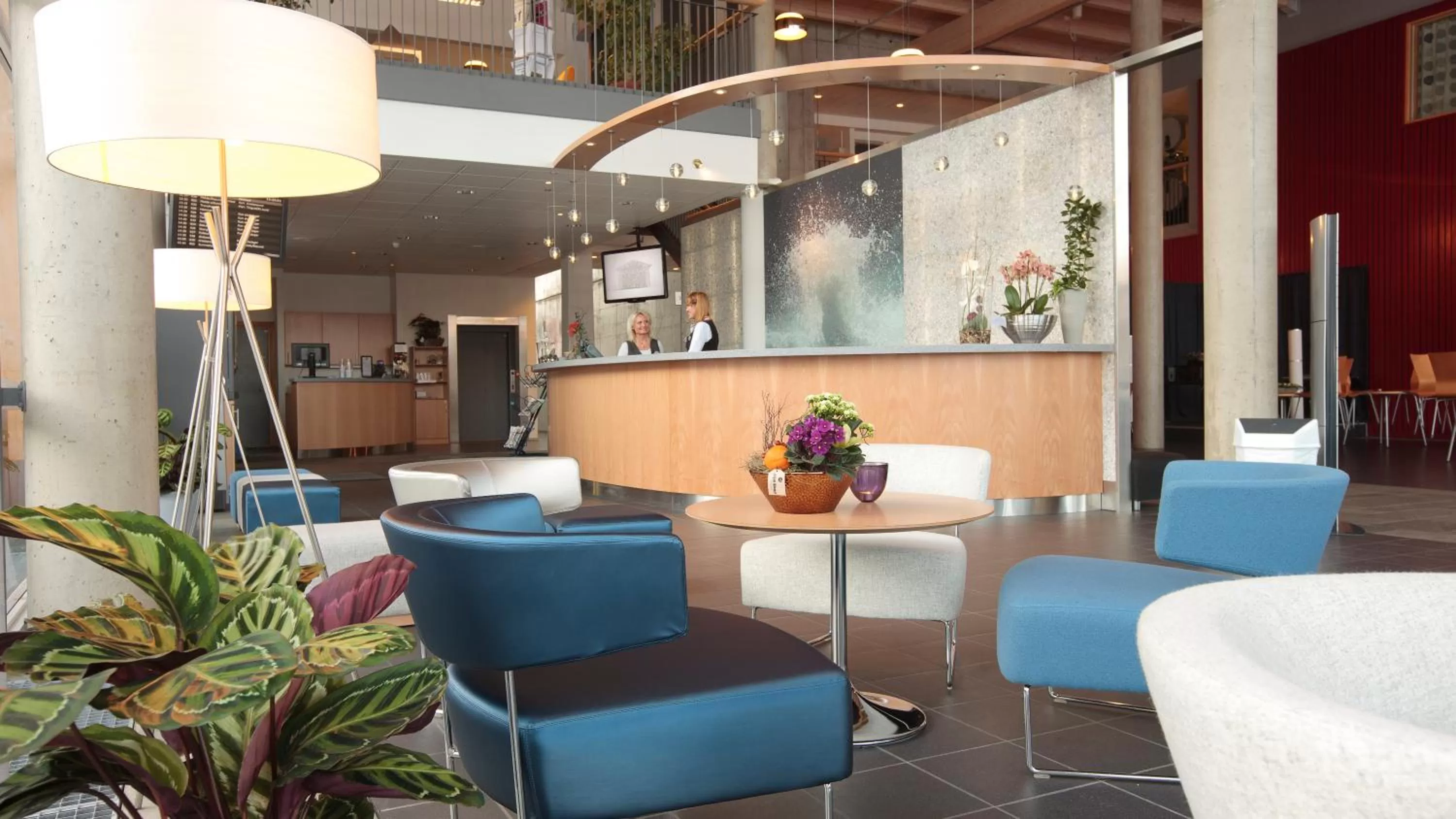 Lobby or reception in Thon Hotel Surnadal