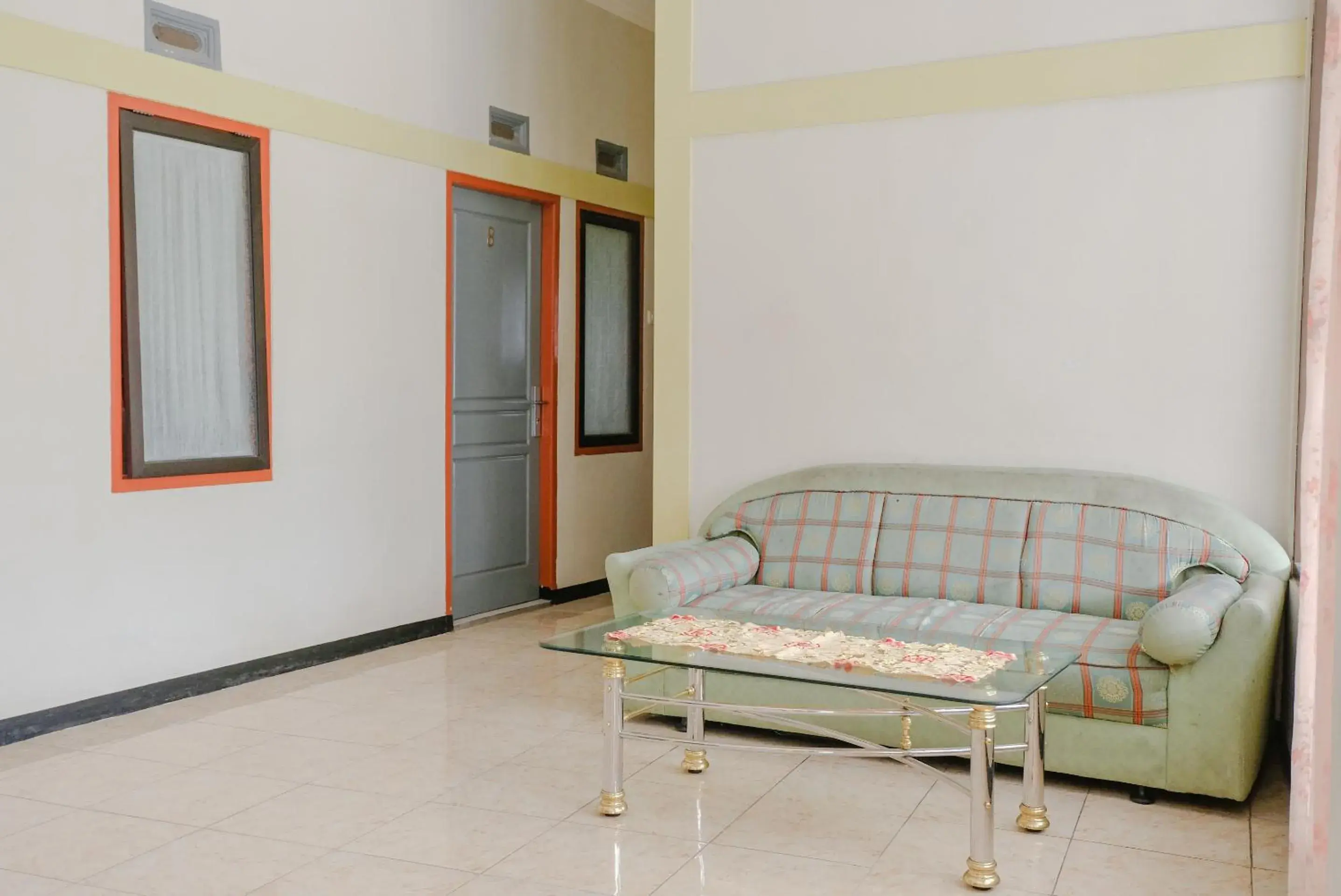 Lobby or reception, Seating Area in OYO 894 Nusa Indah Homestay Syariah
