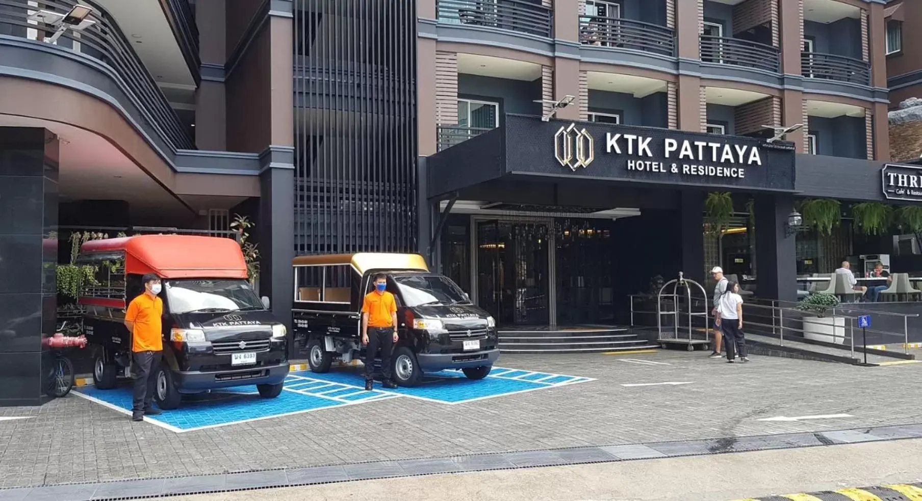 Street view in KTK Pattaya Hotel & Residence