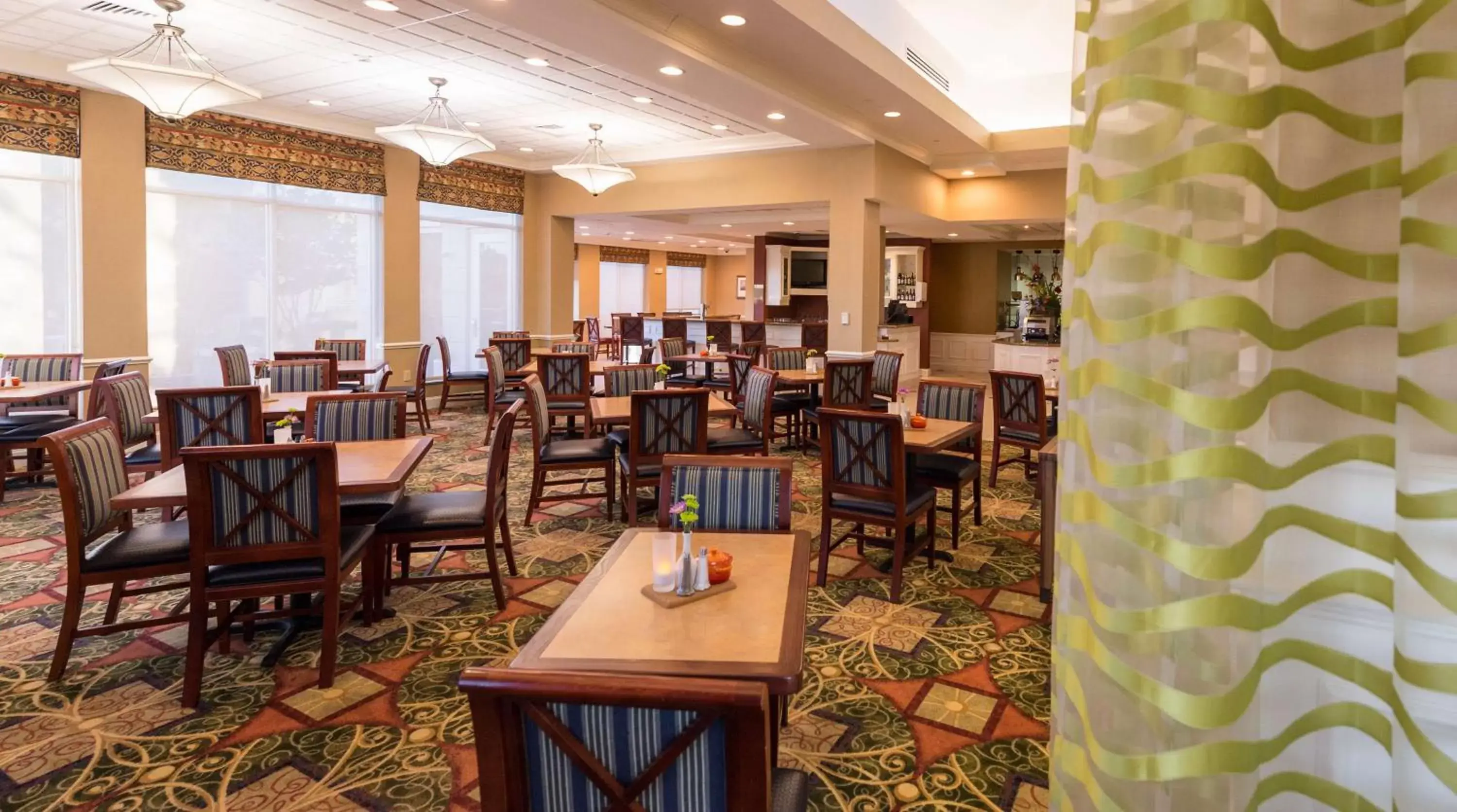 Lobby or reception, Restaurant/Places to Eat in Hilton Garden Inn Meridian