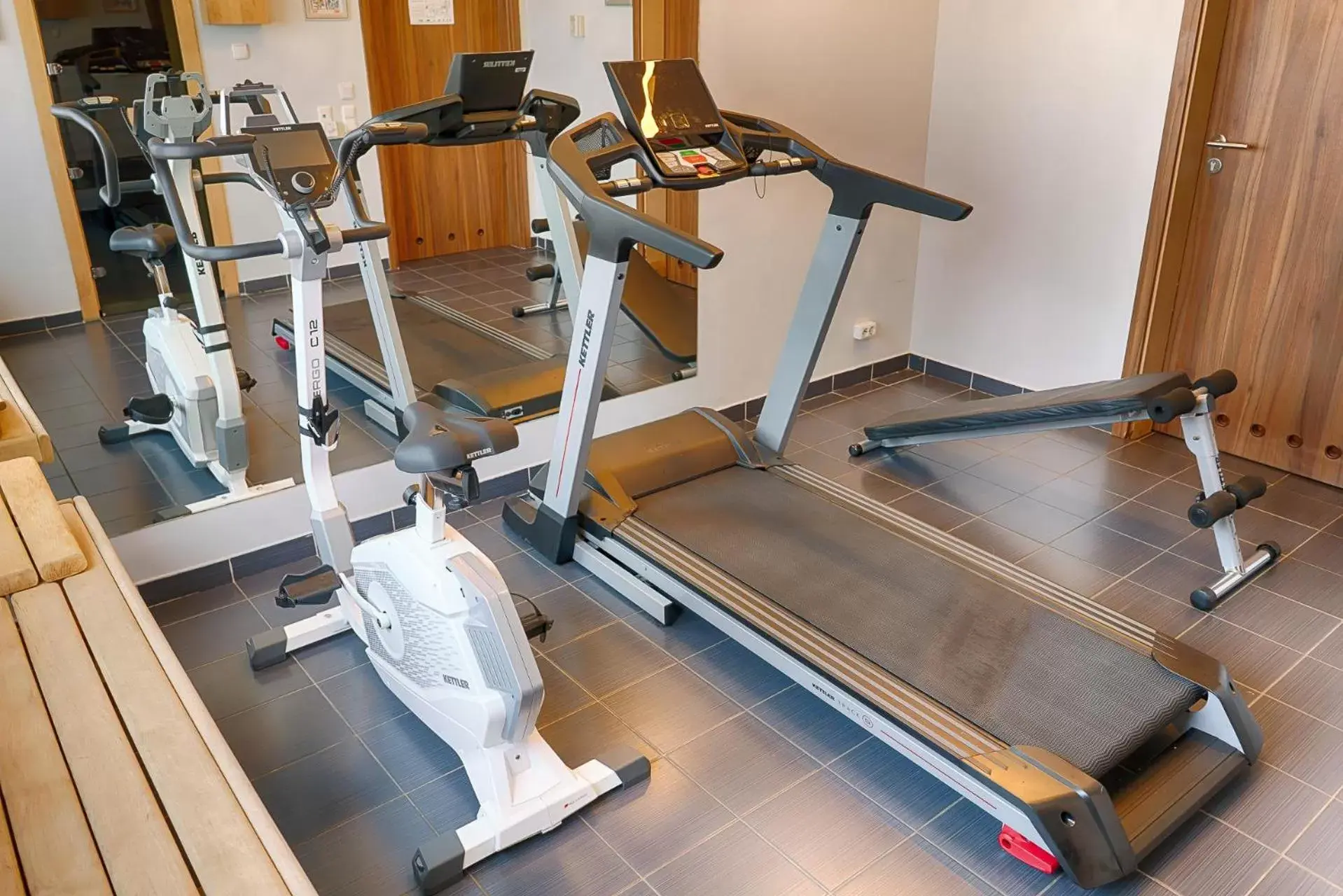 Fitness centre/facilities, Fitness Center/Facilities in Focus Hotel Gdańsk