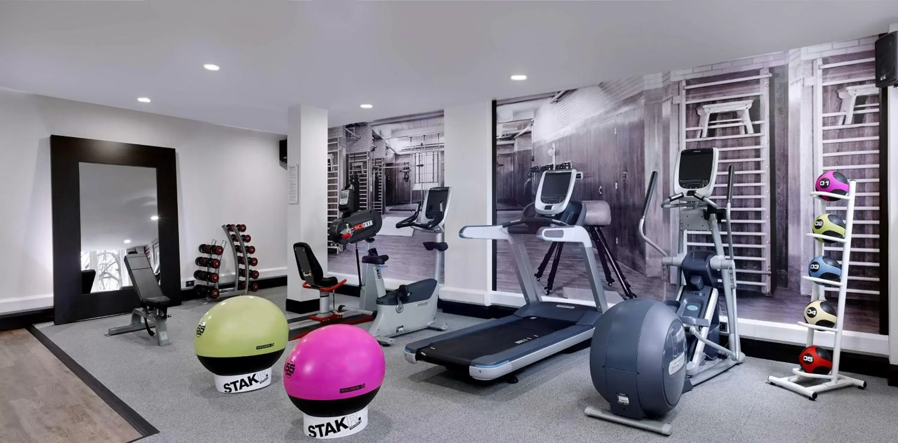 Fitness centre/facilities, Fitness Center/Facilities in DoubleTree by Hilton Hotel Nottingham - Gateway