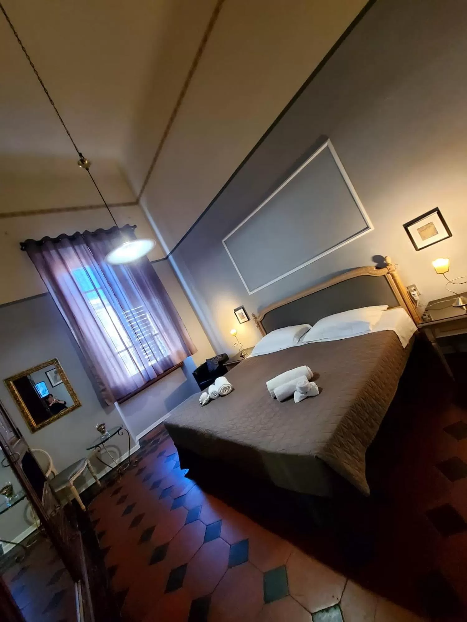 Photo of the whole room, Bed in Hotel Fedora