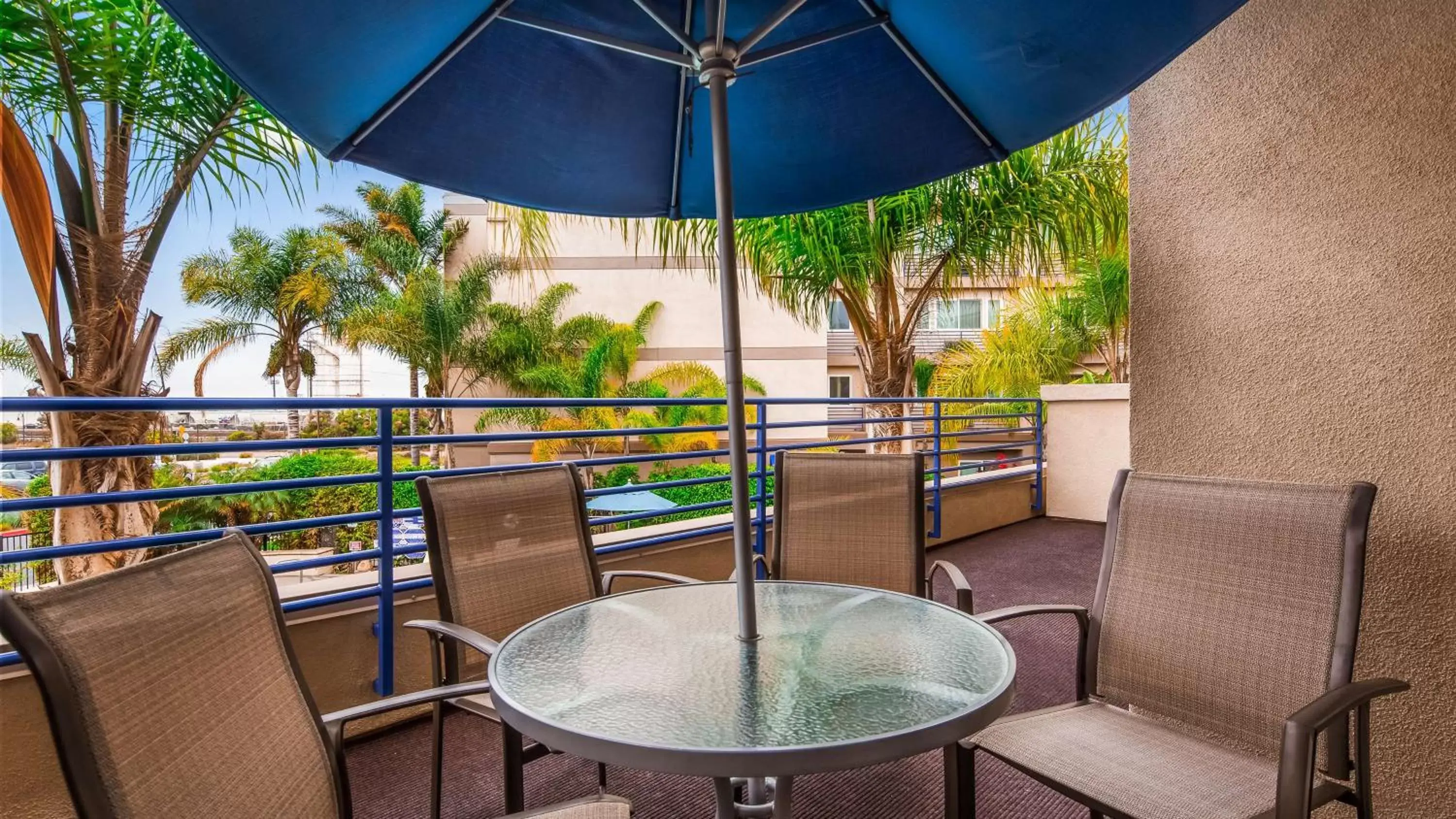 On site, Balcony/Terrace in Best Western Plus Marina Gateway Hotel
