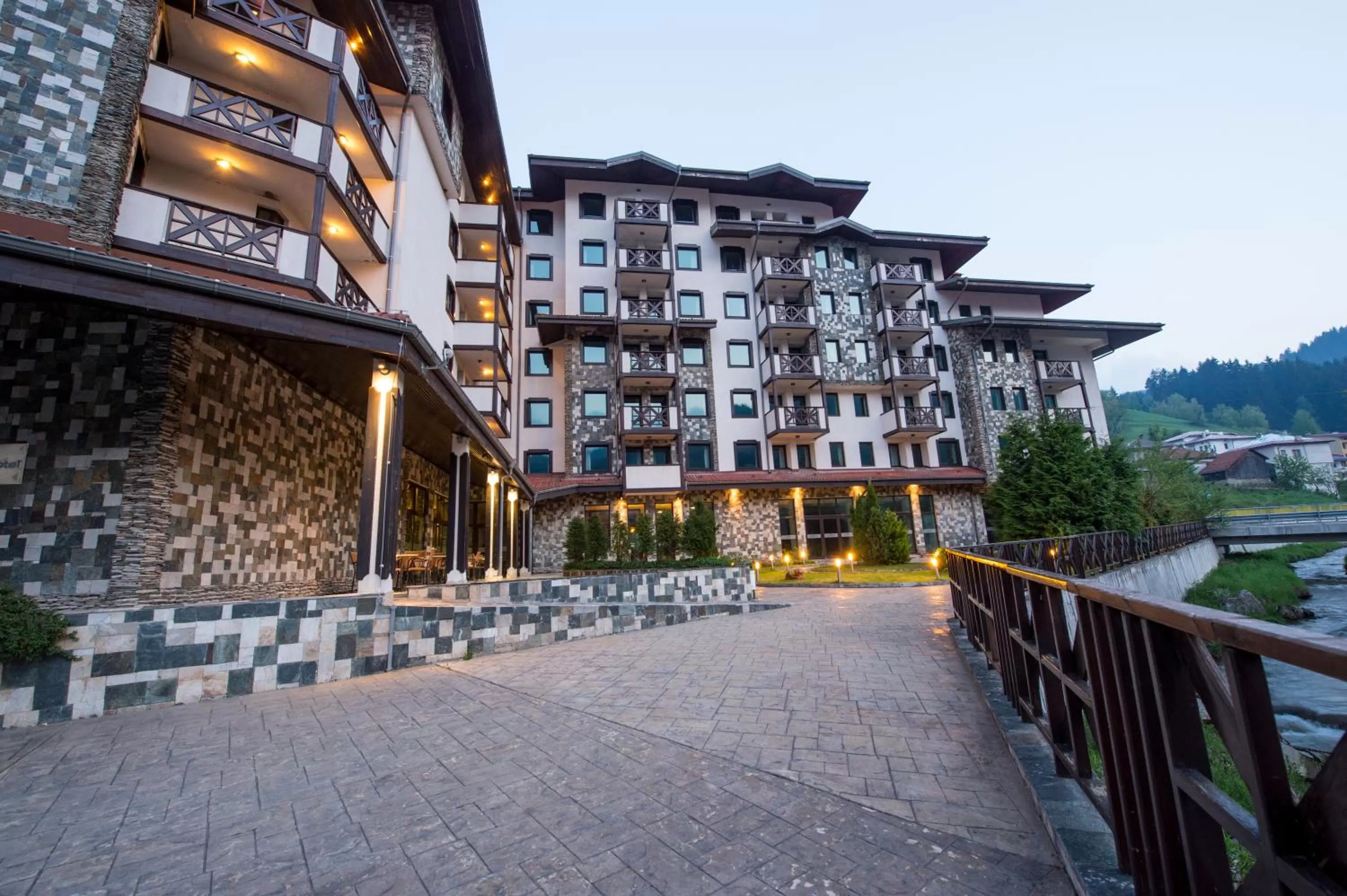 Rhodopi Home Hotel Chepelare- Half Board & Wellness