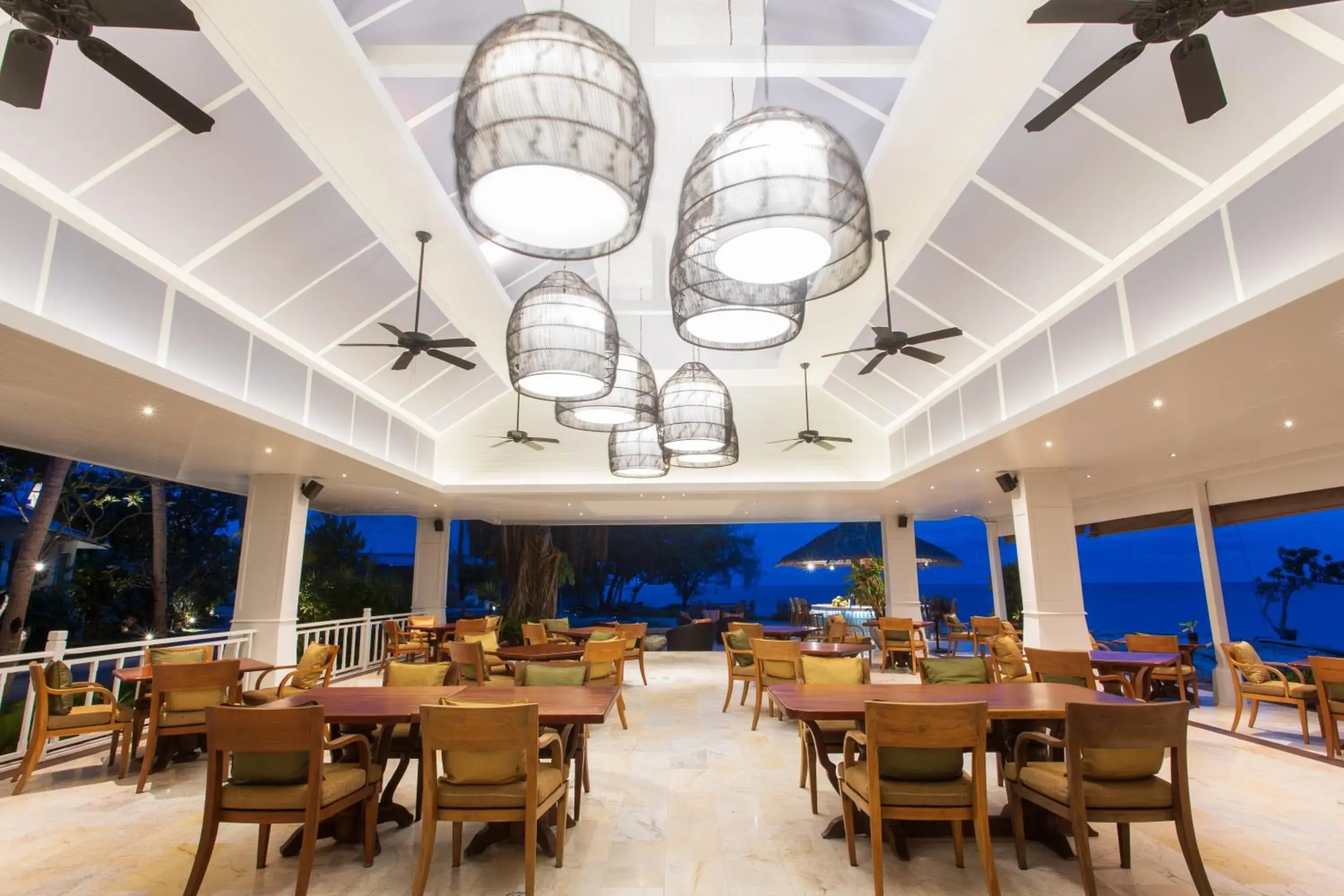 Restaurant/Places to Eat in Rocky's Boutique Resort - Veranda Collection Samui - SHA Extra Plus