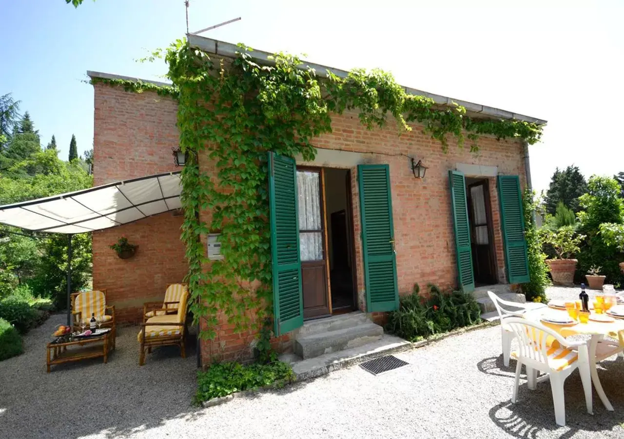 Facade/entrance, Property Building in Residence Il Casale