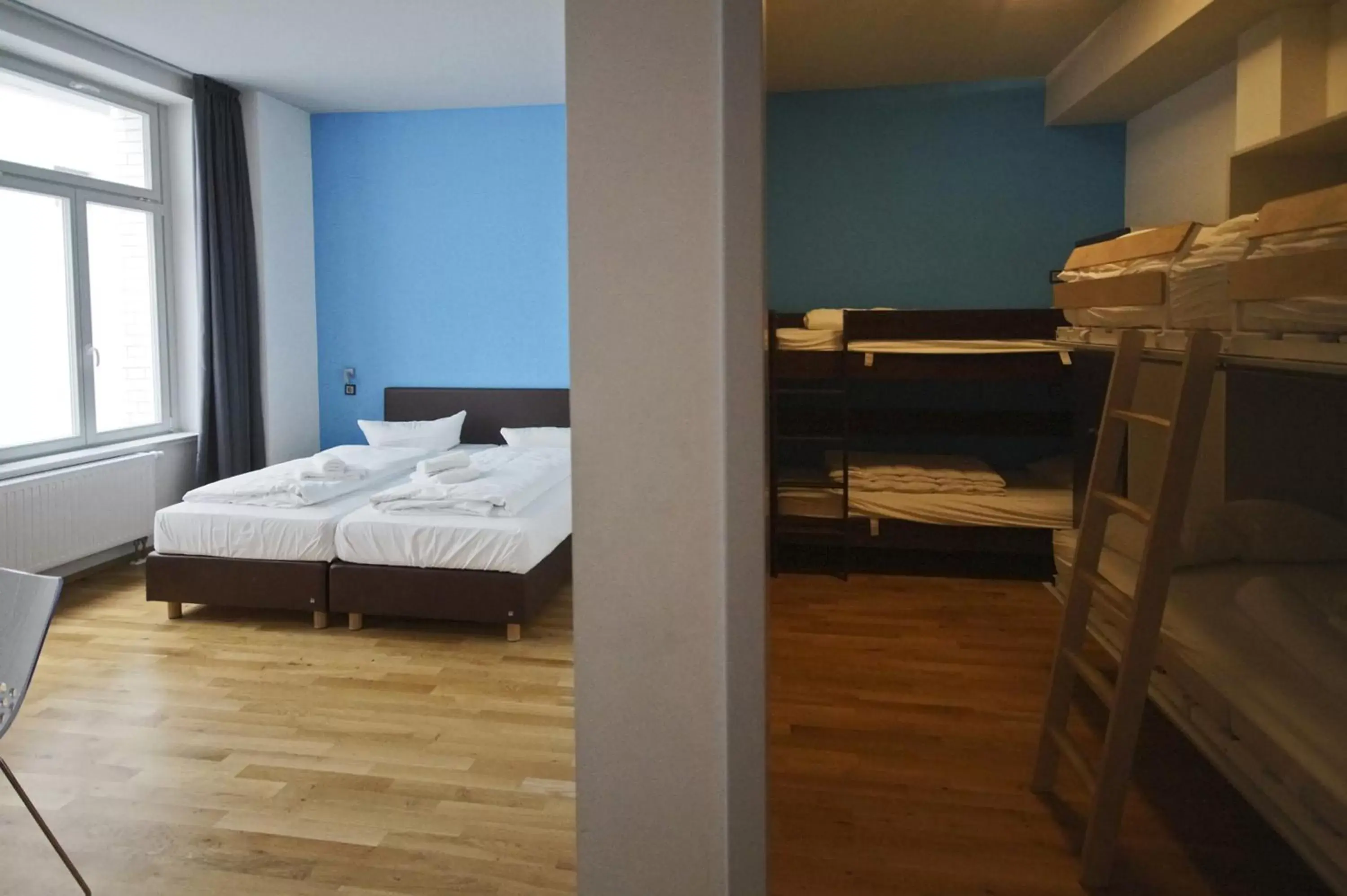 Photo of the whole room, Bed in Five Elements Hostel Leipzig