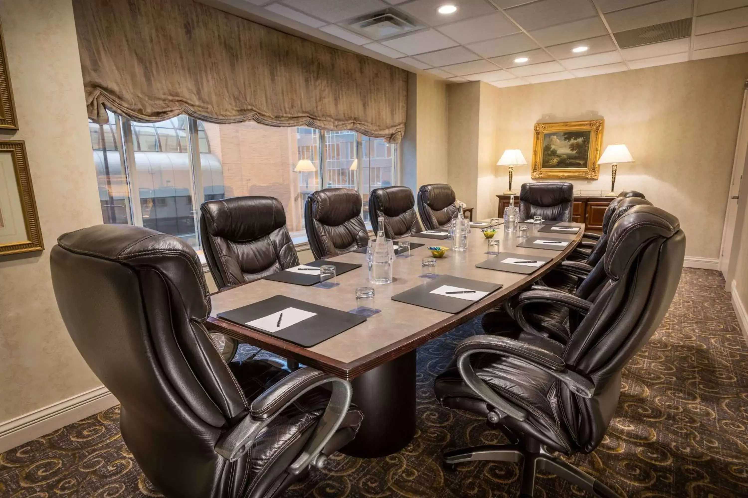 Meeting/conference room in Hilton Cincinnati Netherland Plaza