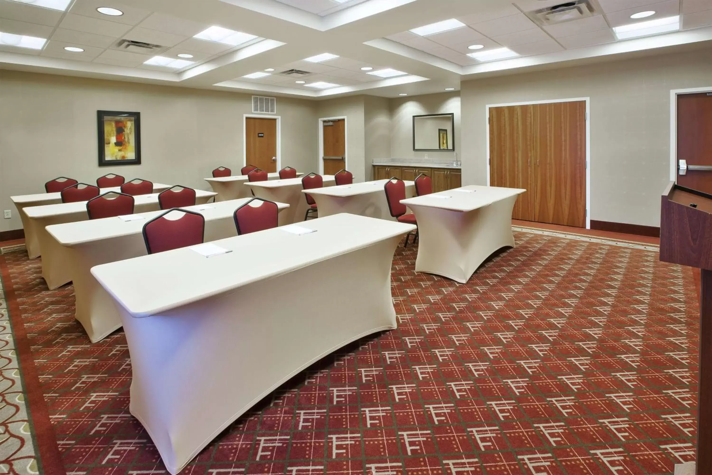 Meeting/conference room in Hampton Inn & Suites Plattsburgh