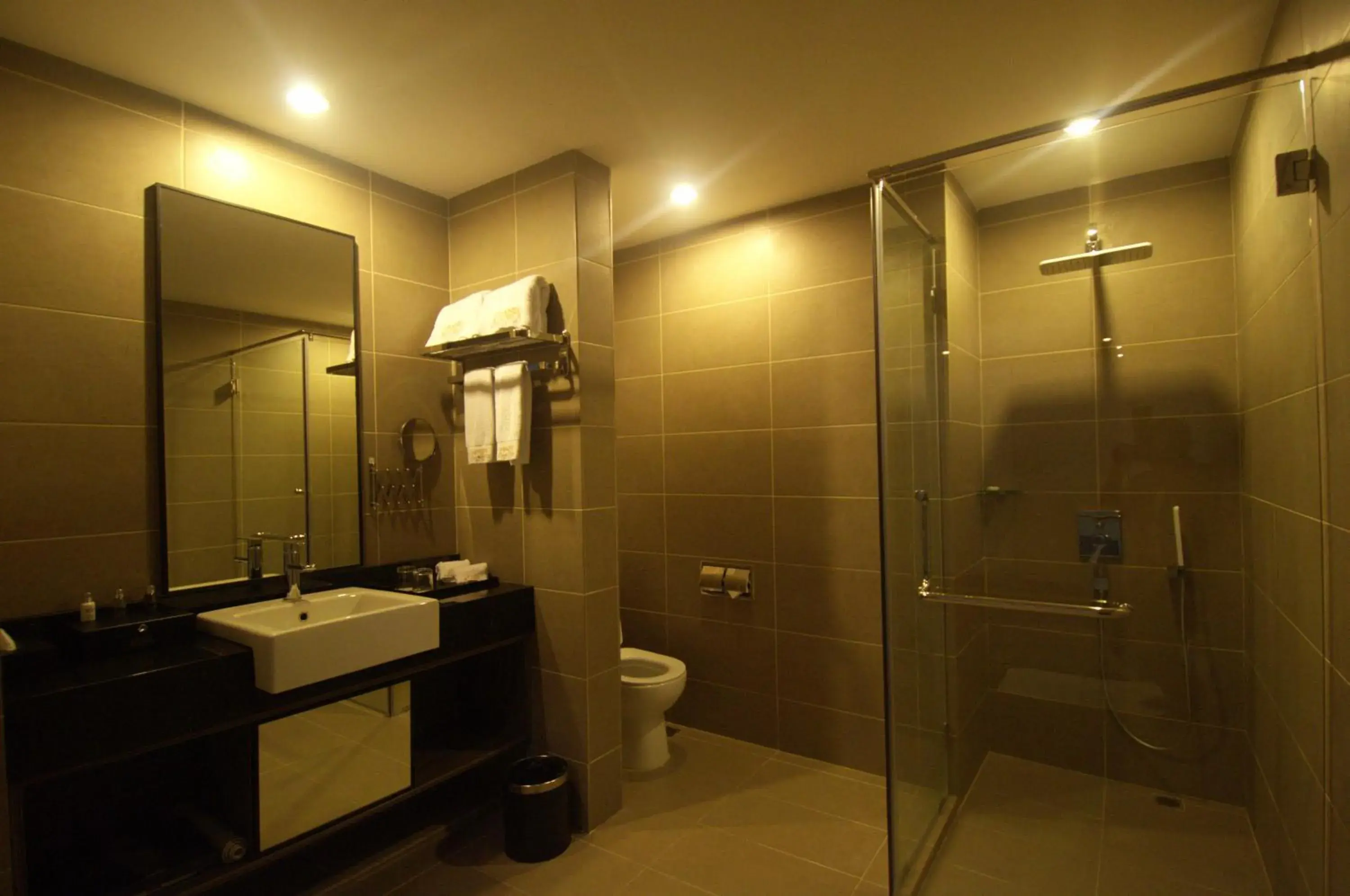 Bathroom in Grand Alora Hotel