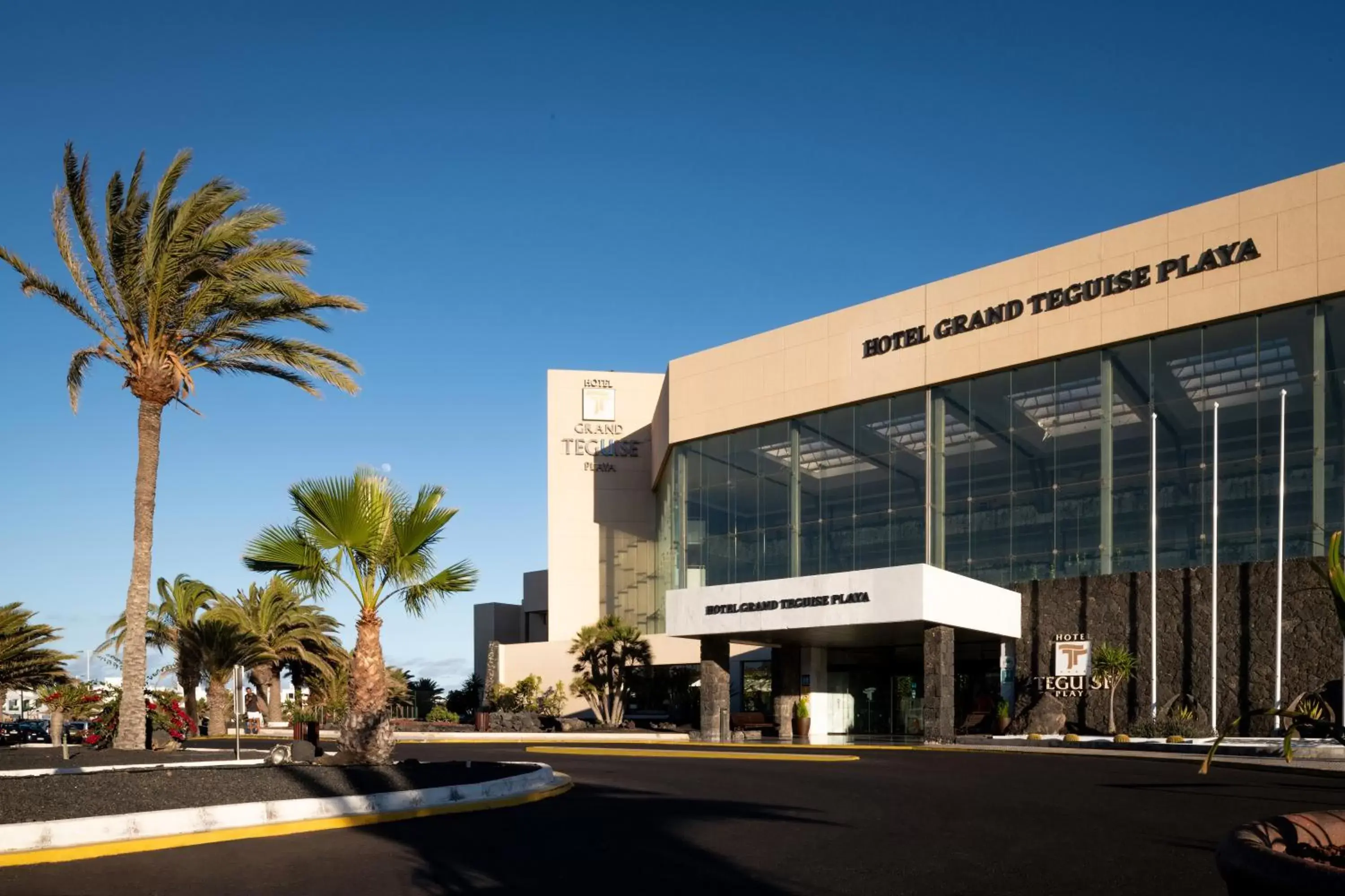 Facade/entrance, Property Building in Grand Teguise Playa