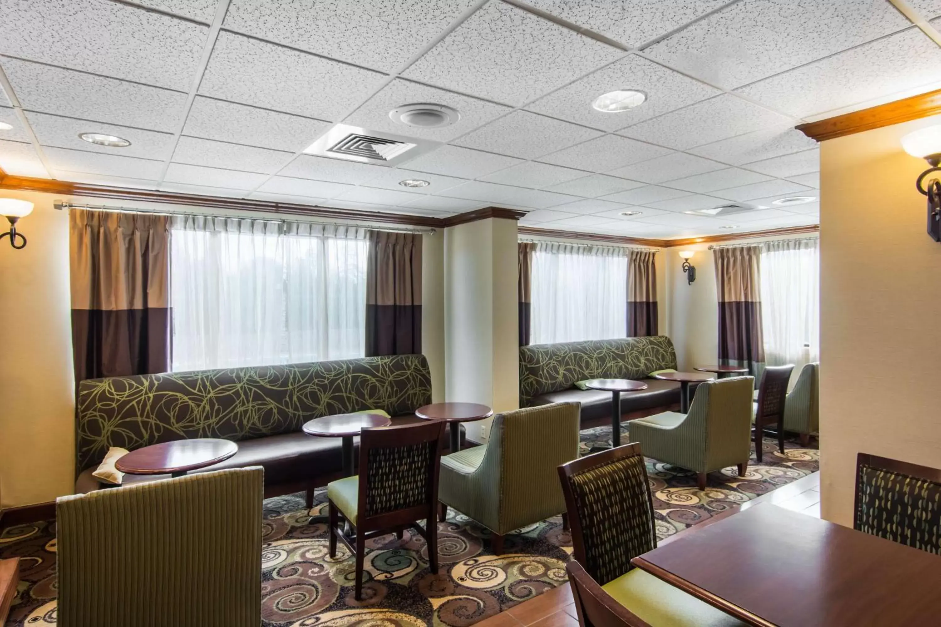 Lobby or reception in Hampton Inn South Hill