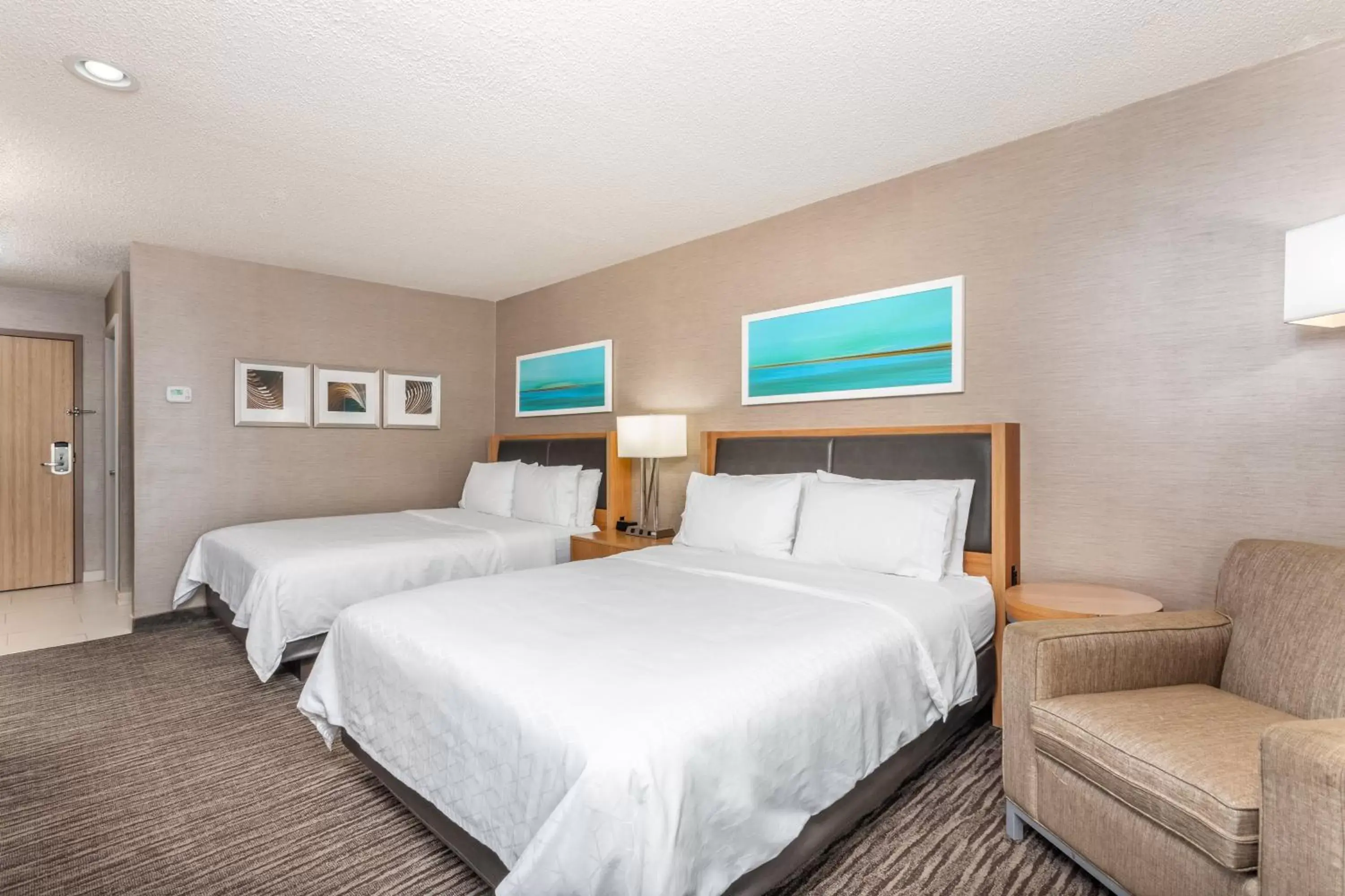 Photo of the whole room, Bed in Holiday Inn Express Annapolis East-Kent Island, an IHG Hotel