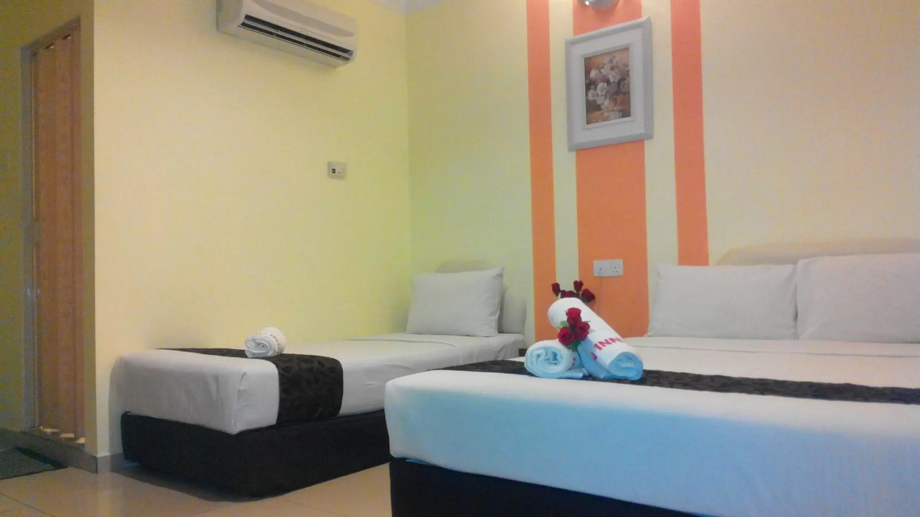 Bedroom, Room Photo in Sun Inns Hotel Kuala Selangor