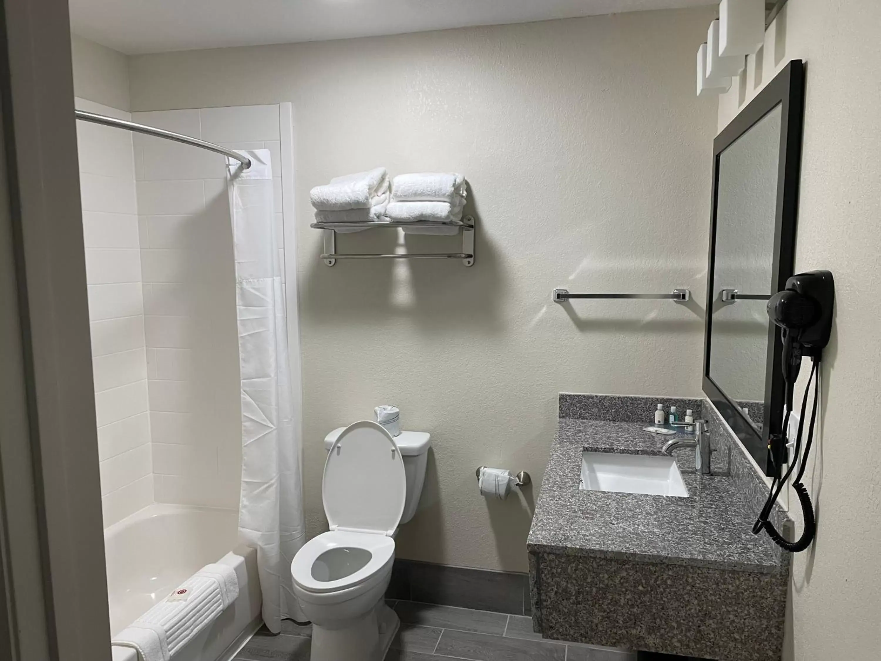 Bathroom in Quality Inn & Suites Spring Lake - Fayetteville Near Fort Liberty