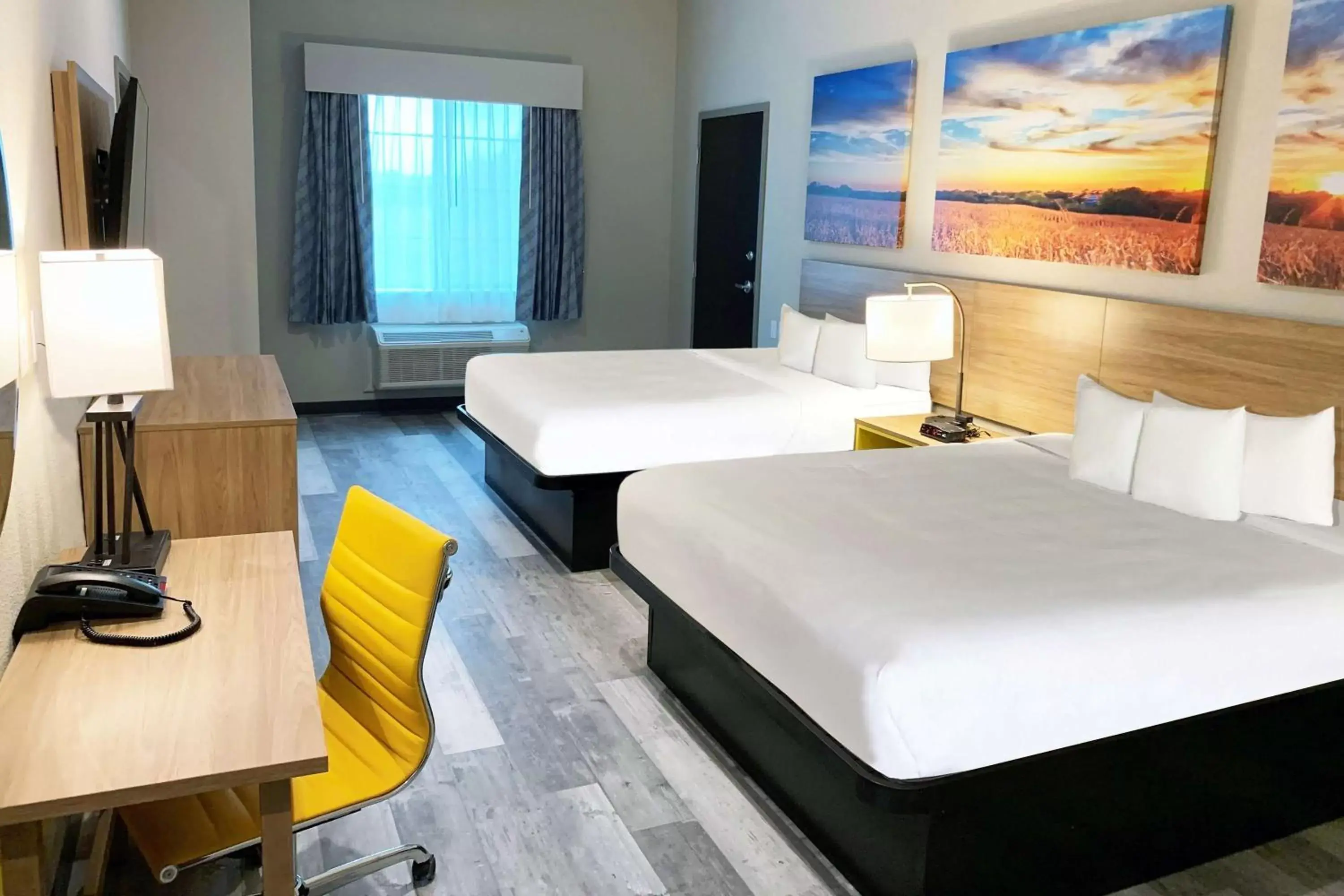 Photo of the whole room, Bed in Days Inn & Suites by Wyndham Greater Tomball Photo of the whole room, Bed in Days Inn & Suites by Wyndham Greater Tomball