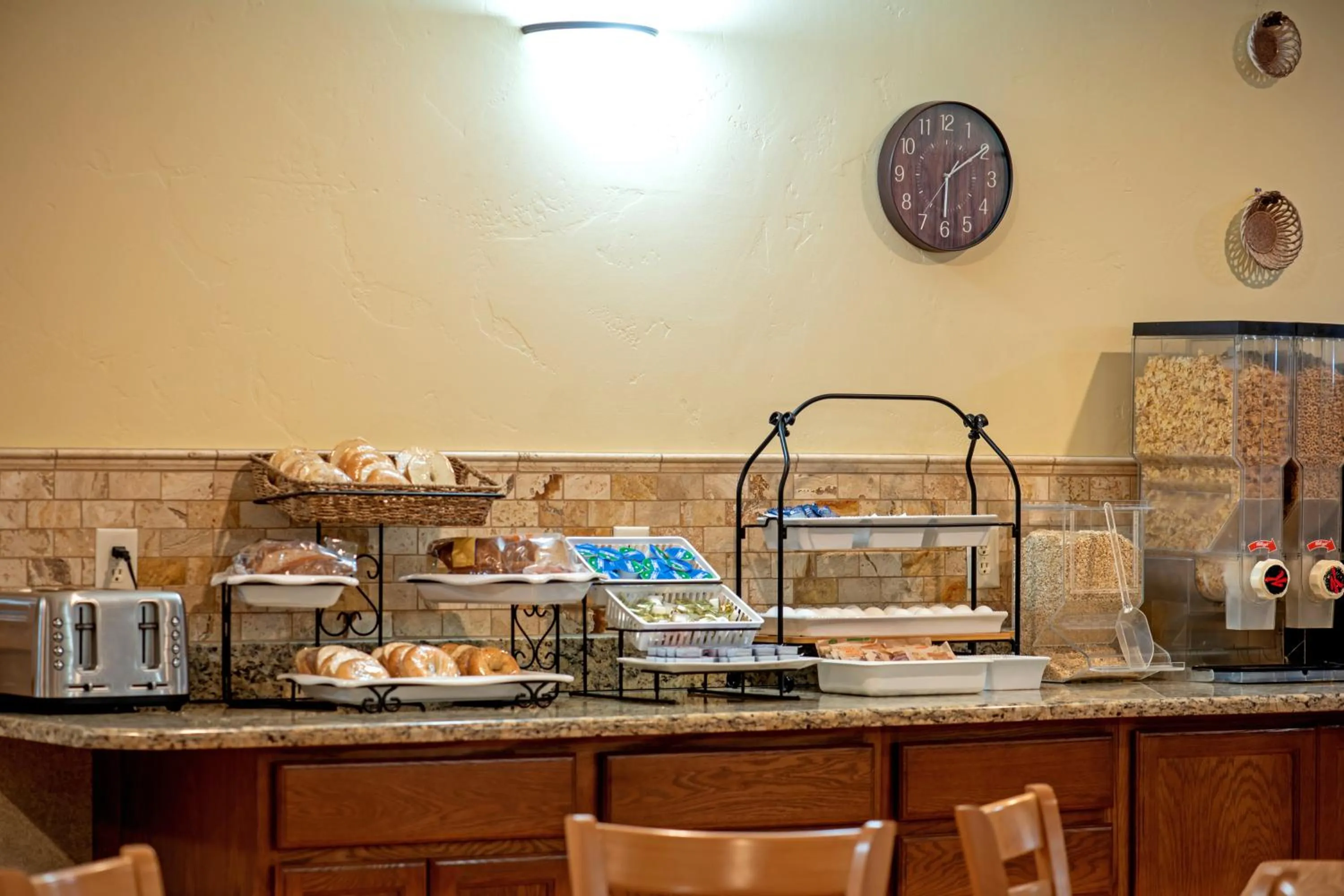 Breakfast in Silver Spruce Inn