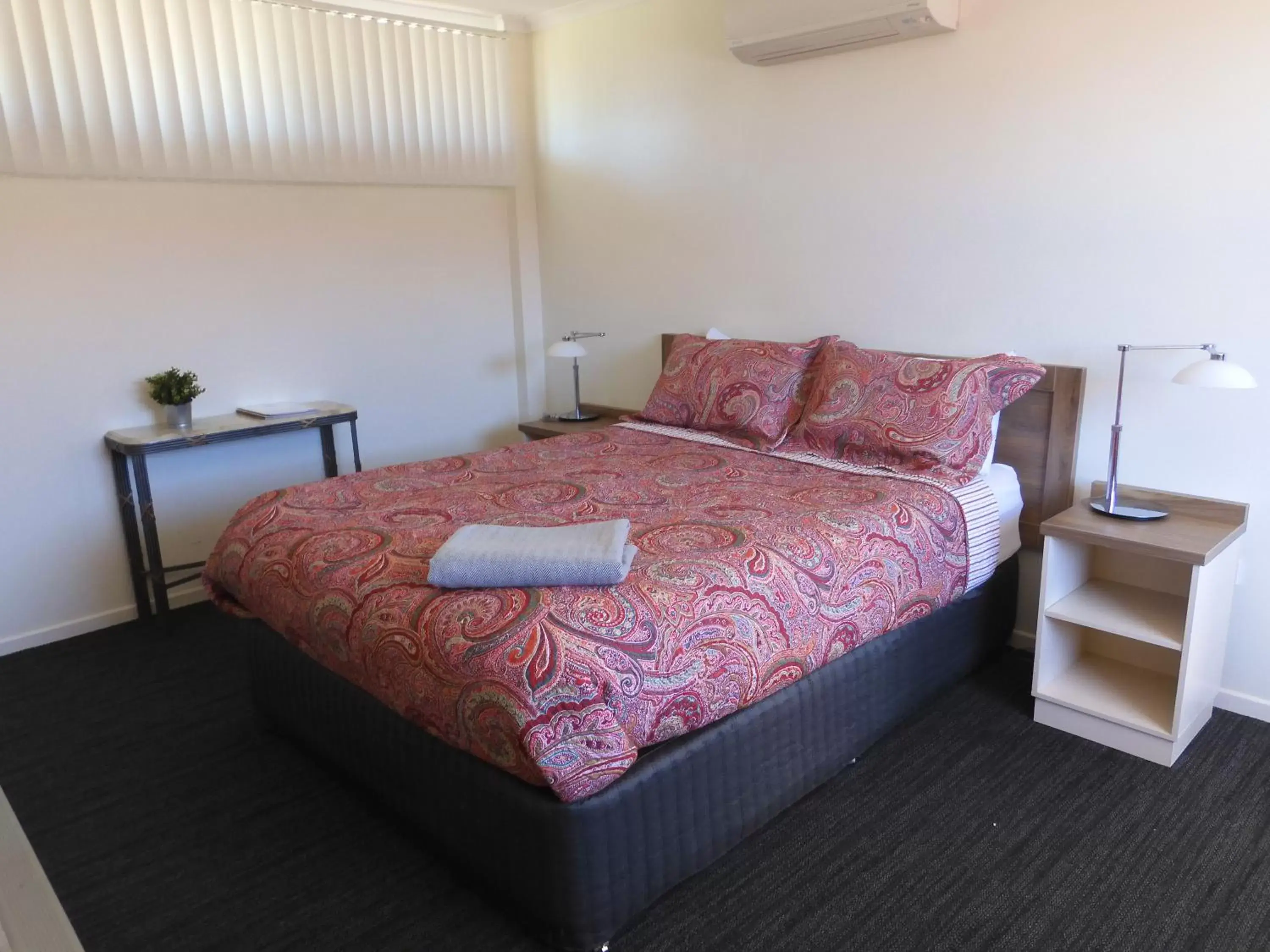 Bed in Dalby Parkview Motel