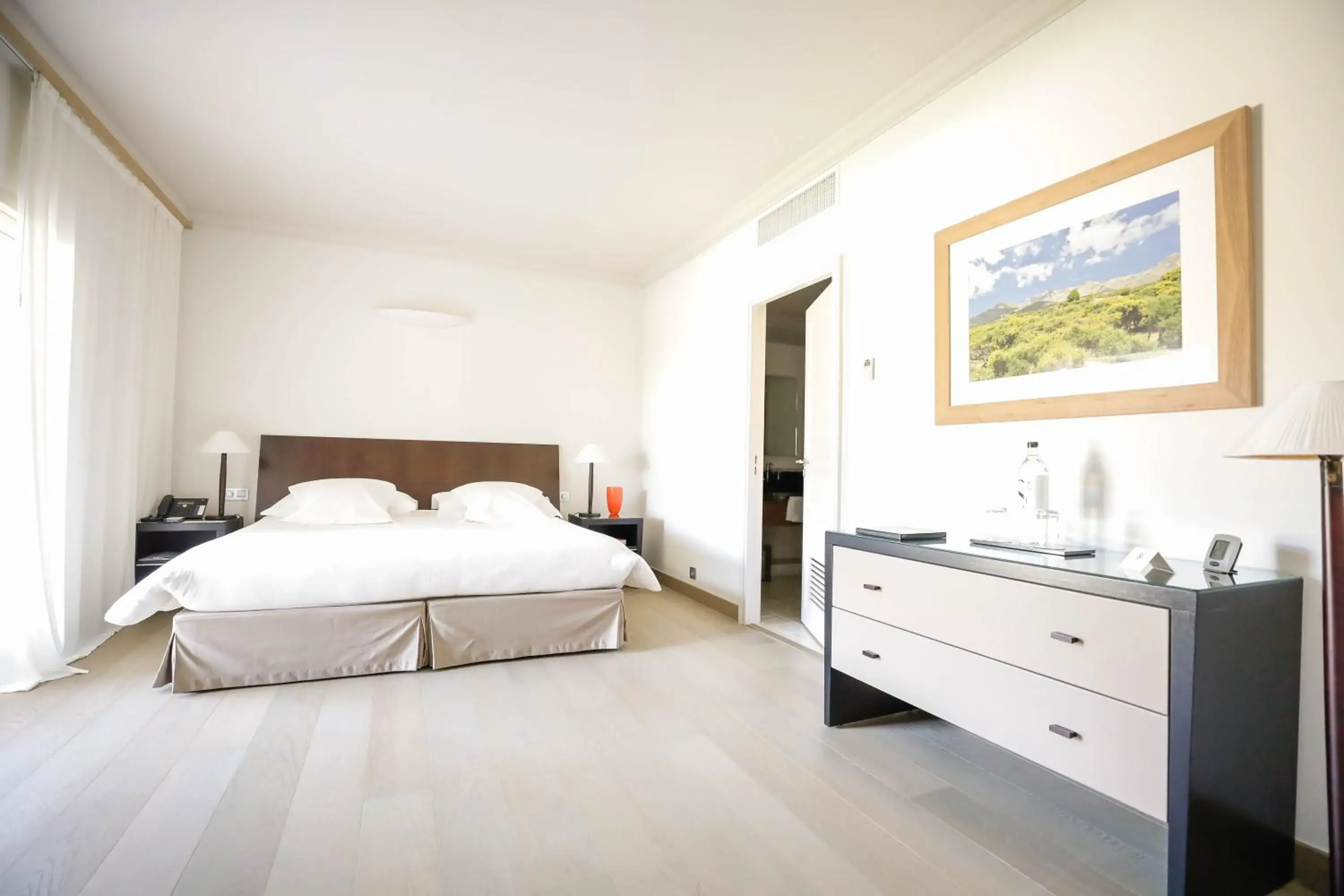 Photo of the whole room, Bed in La Villa Calvi