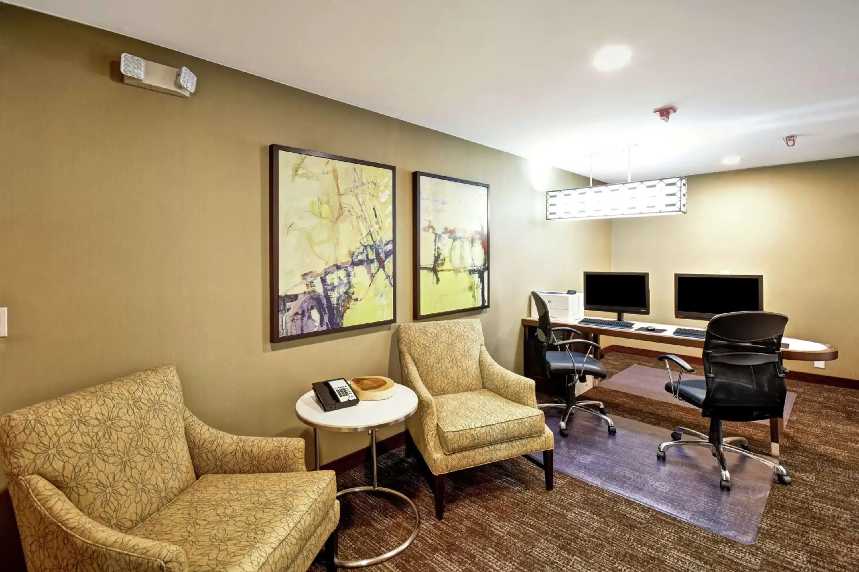 Business facilities, Seating Area in Homewood Suites by Hilton Salt Lake City - Midvale/Sandy