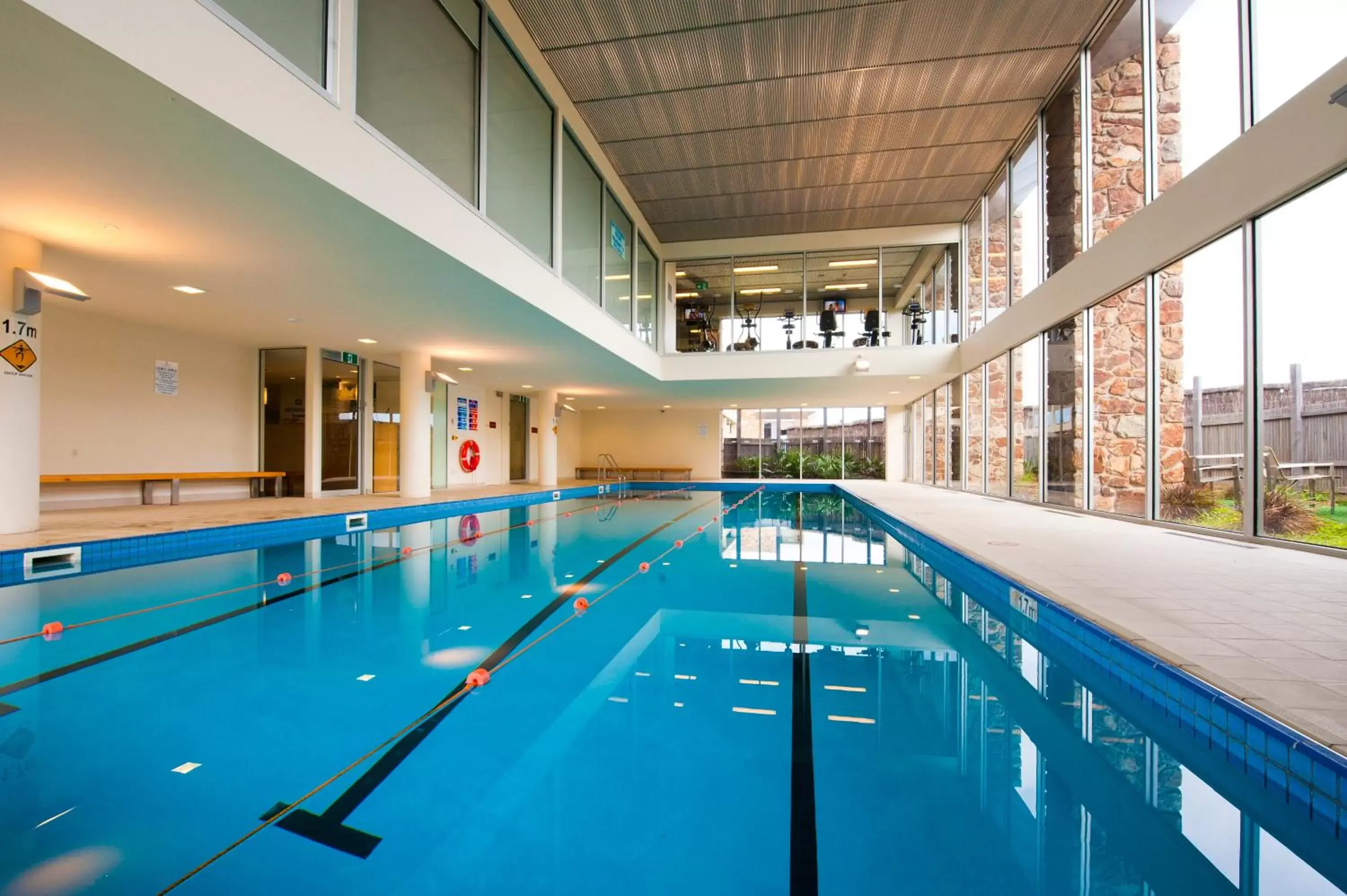 Swimming Pool in Wyndham Resort Torquay