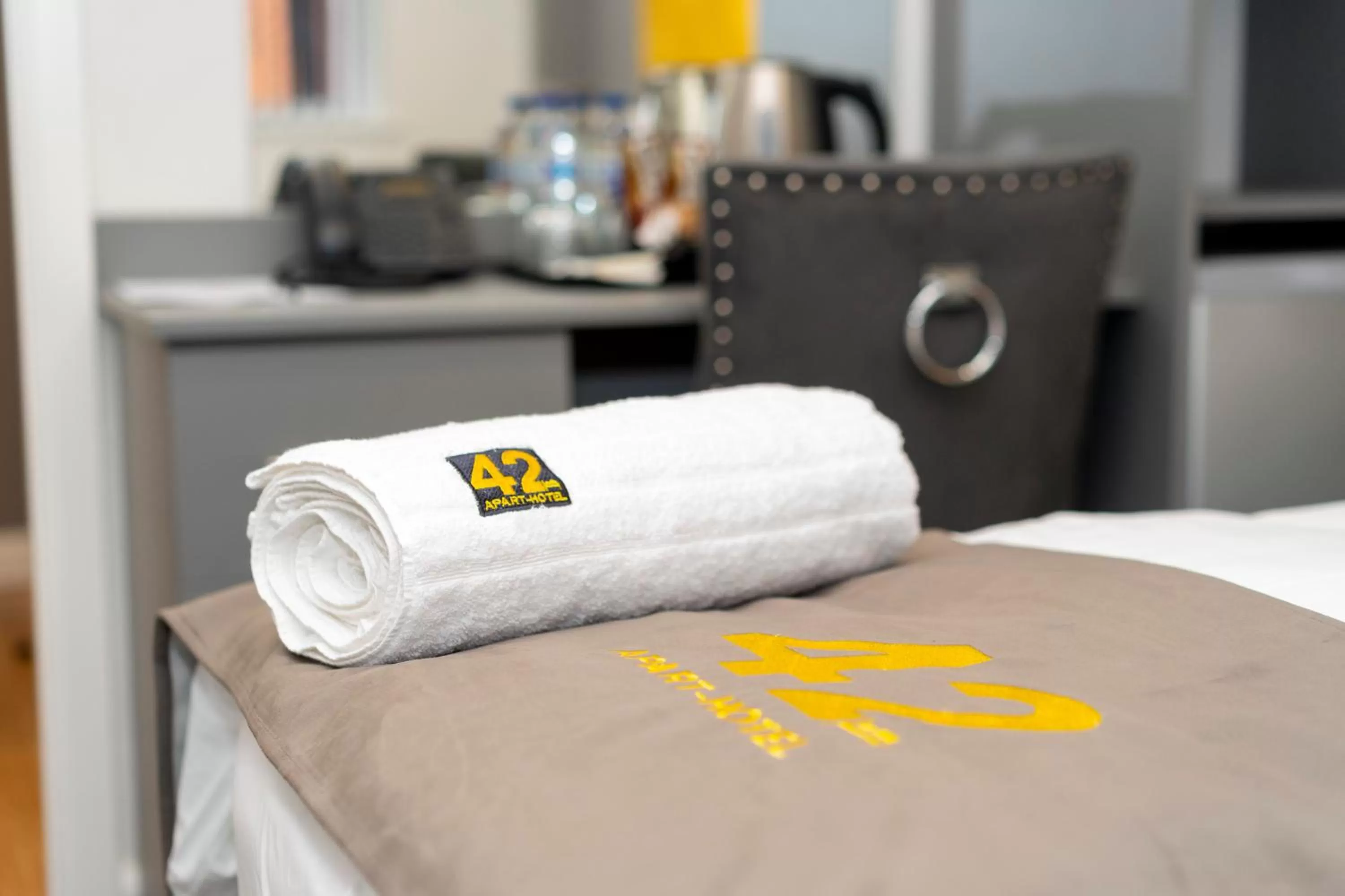 Activities, Bed in 42 Apart-Hotel