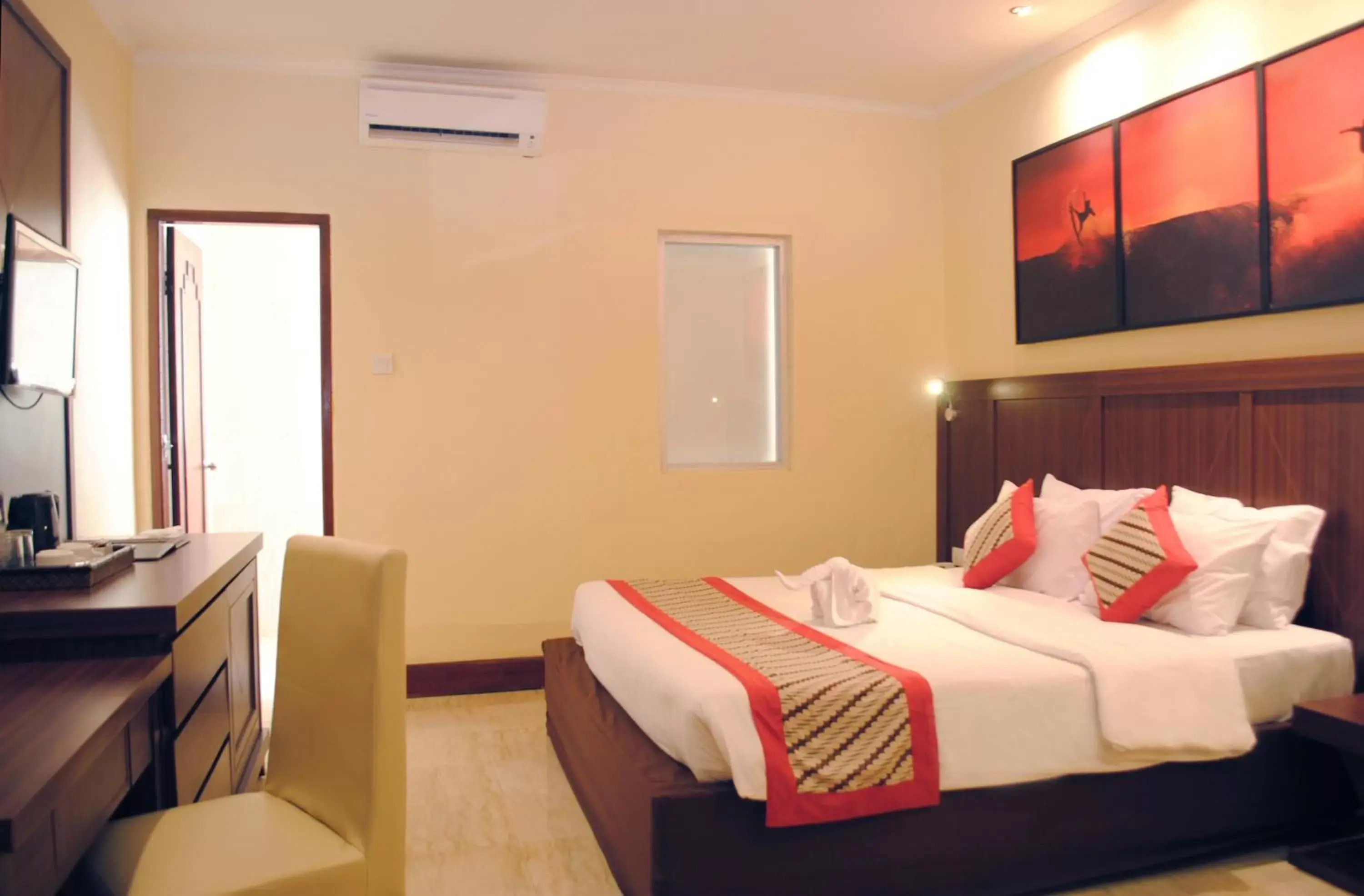 Superior Double or Twin Room without Balcony in Grand Istana Rama Hotel