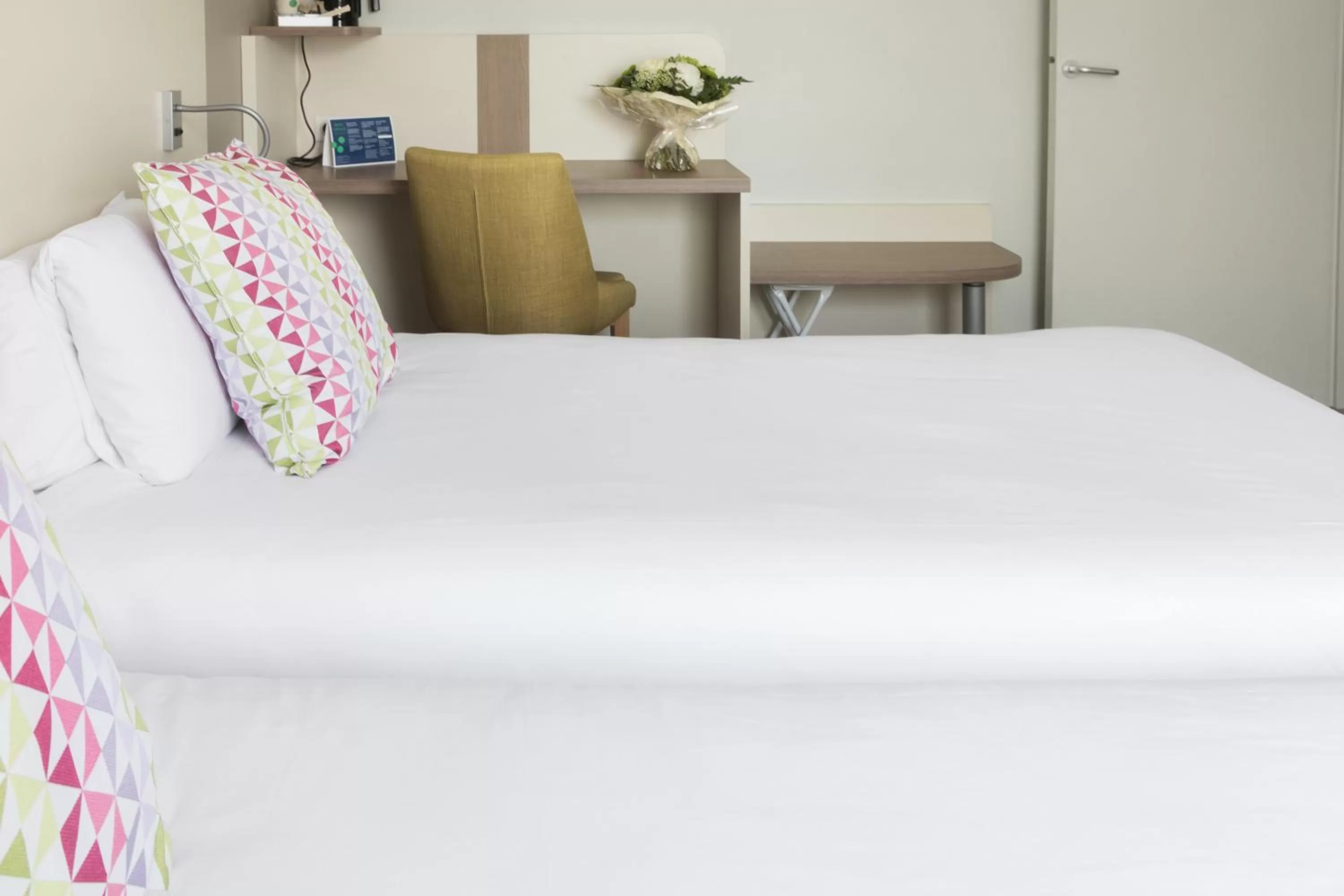 Bed in Campanile Epinal Centre - Gare