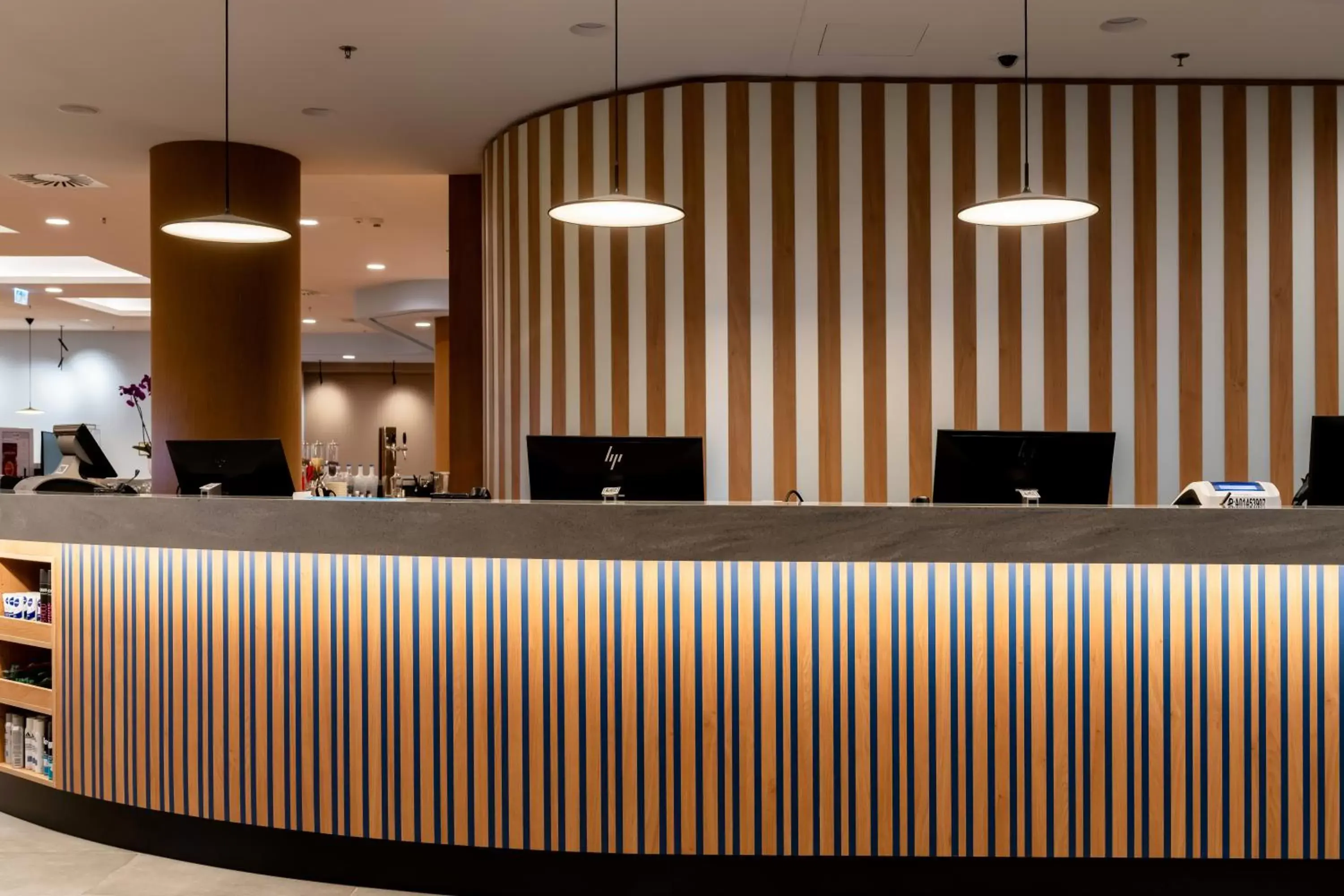 Lobby or reception in Hampton By Hilton Budapest City Centre