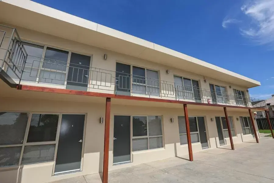 Facade/entrance, Property Building in Seven Pines Motor Inn