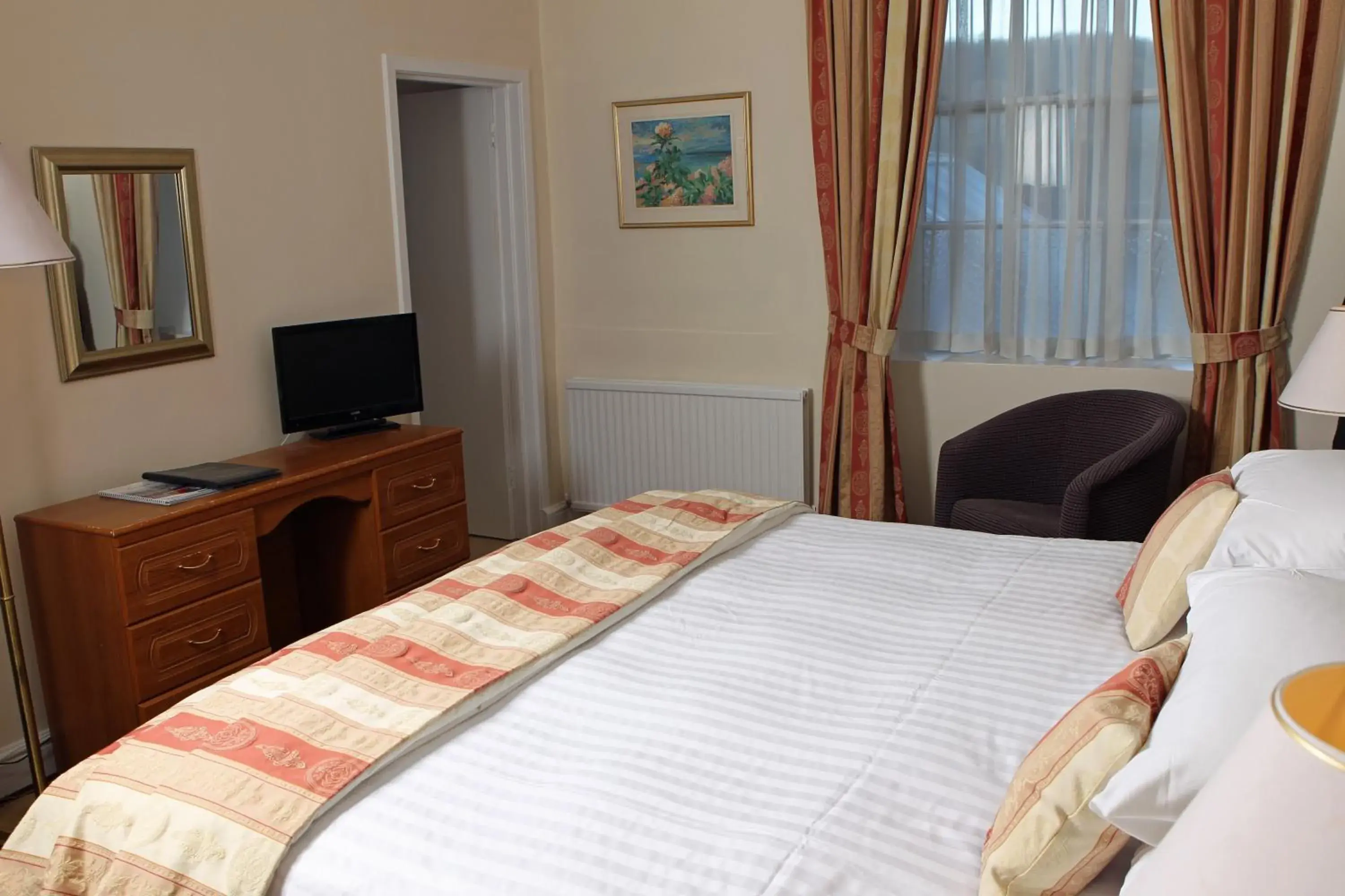 Photo of the whole room, Bed in Eskdale Hotel