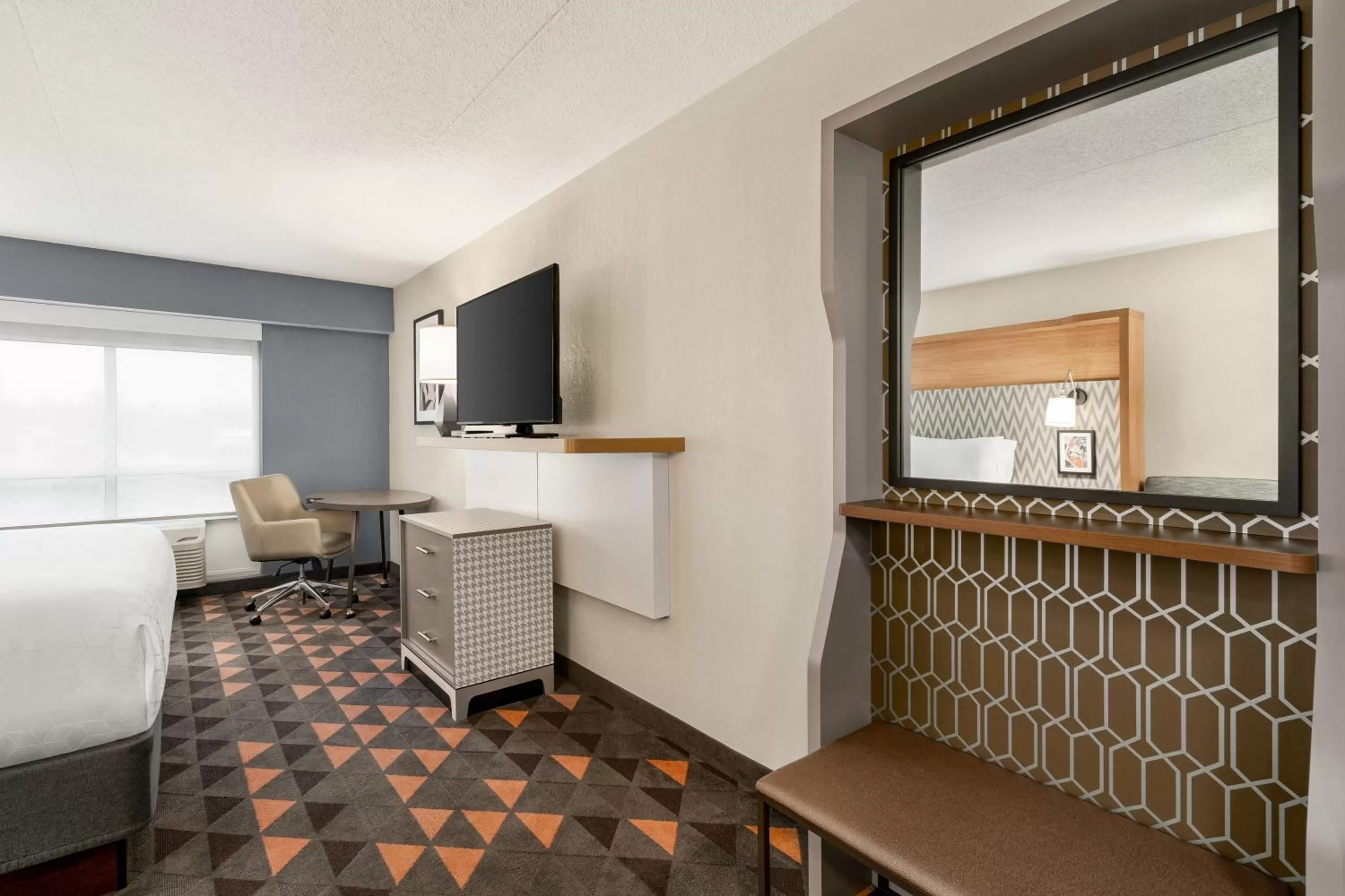 Photo of the whole room, Bed in Holiday Inn Florence by IHG