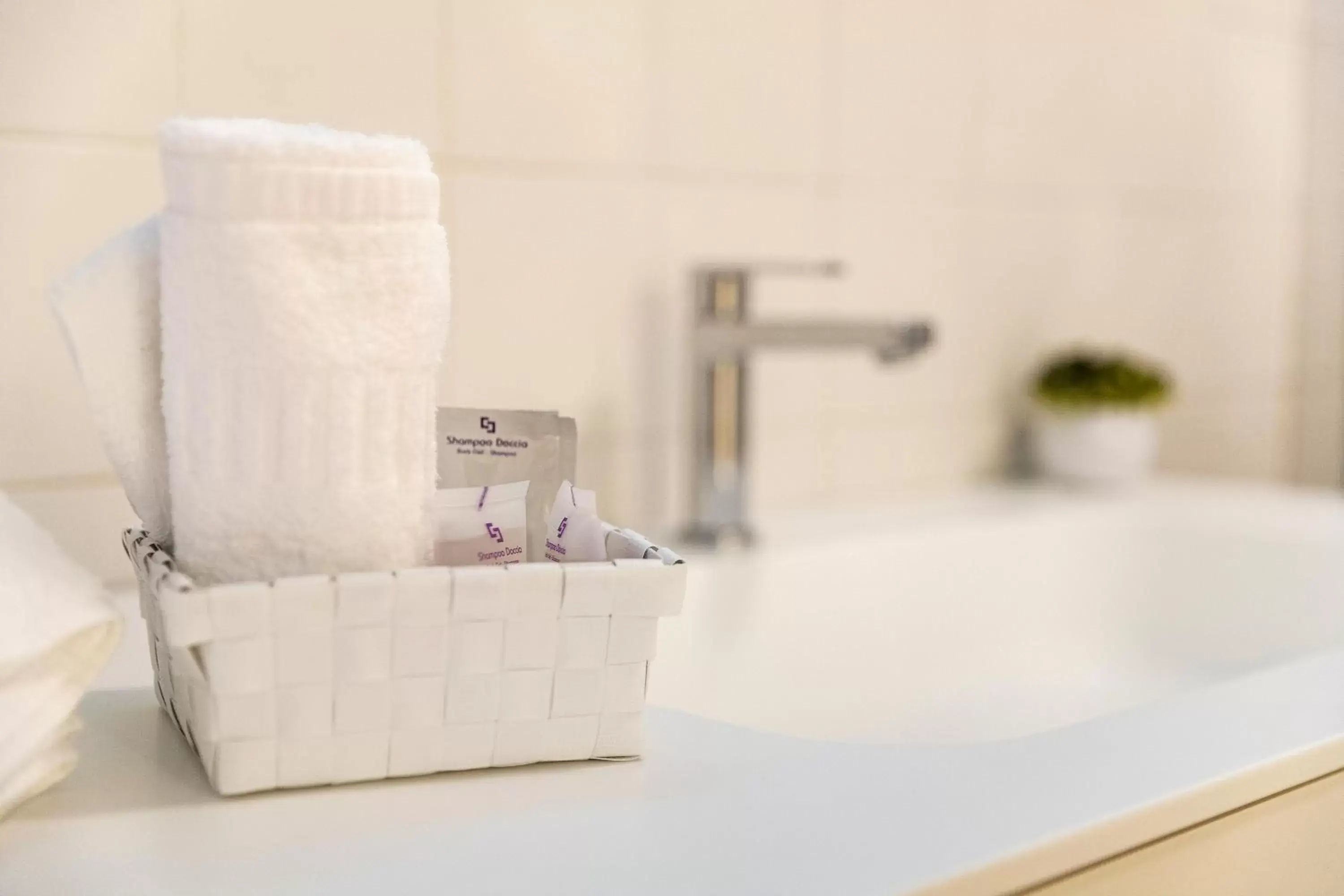 Bathroom in Hotel All'Arco