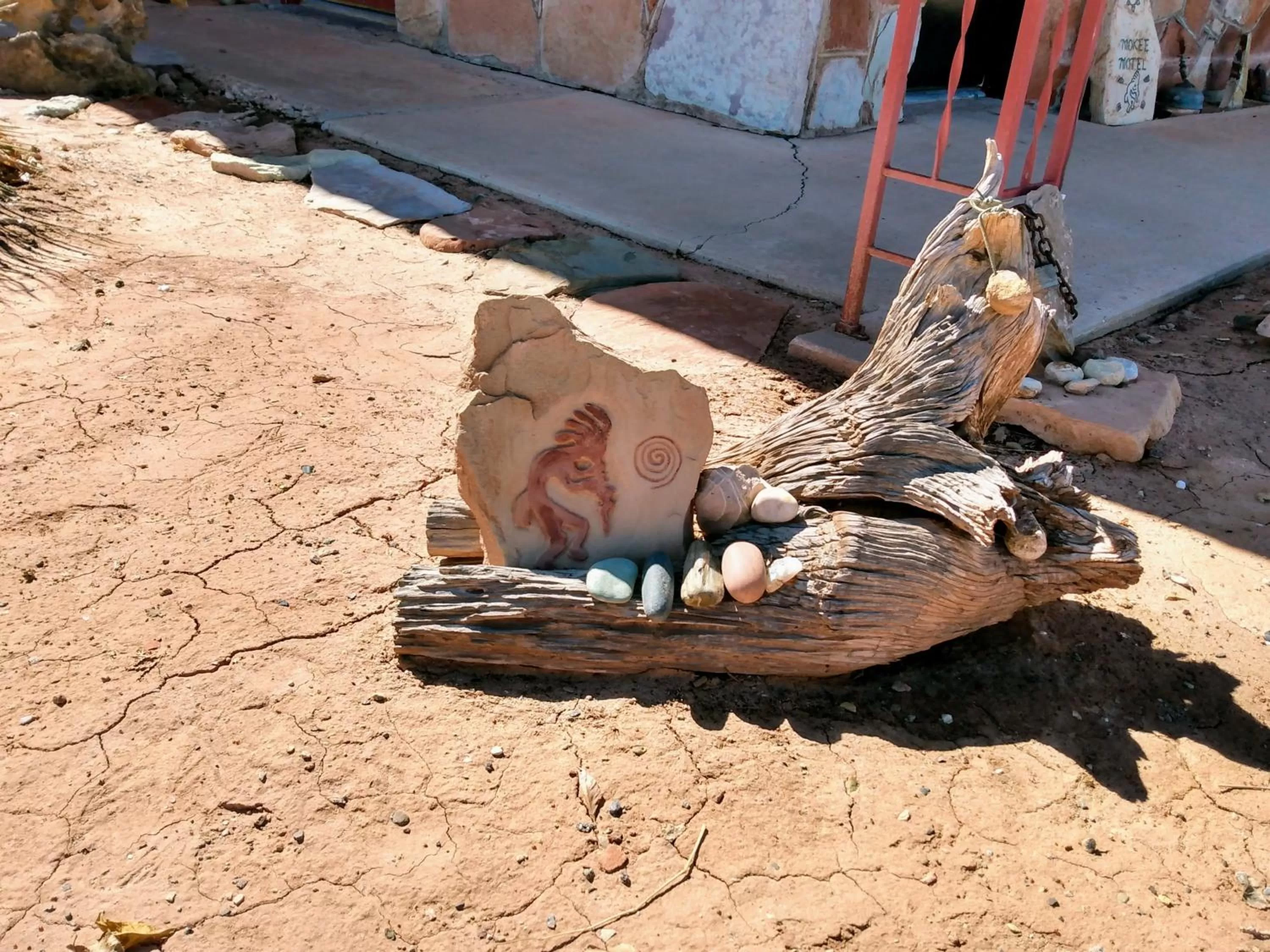 Property building in Mokee Motel