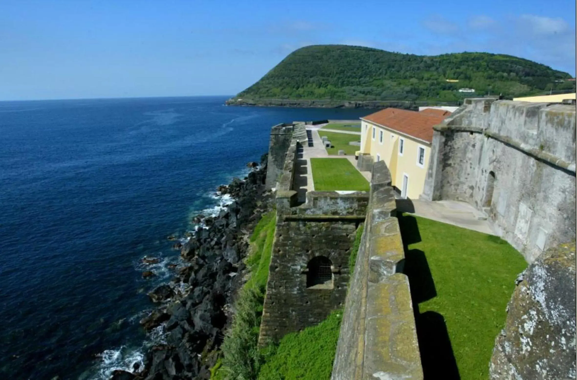 Property building in Pousada de Angra do Heroismo Castelo de S. Sebastiao