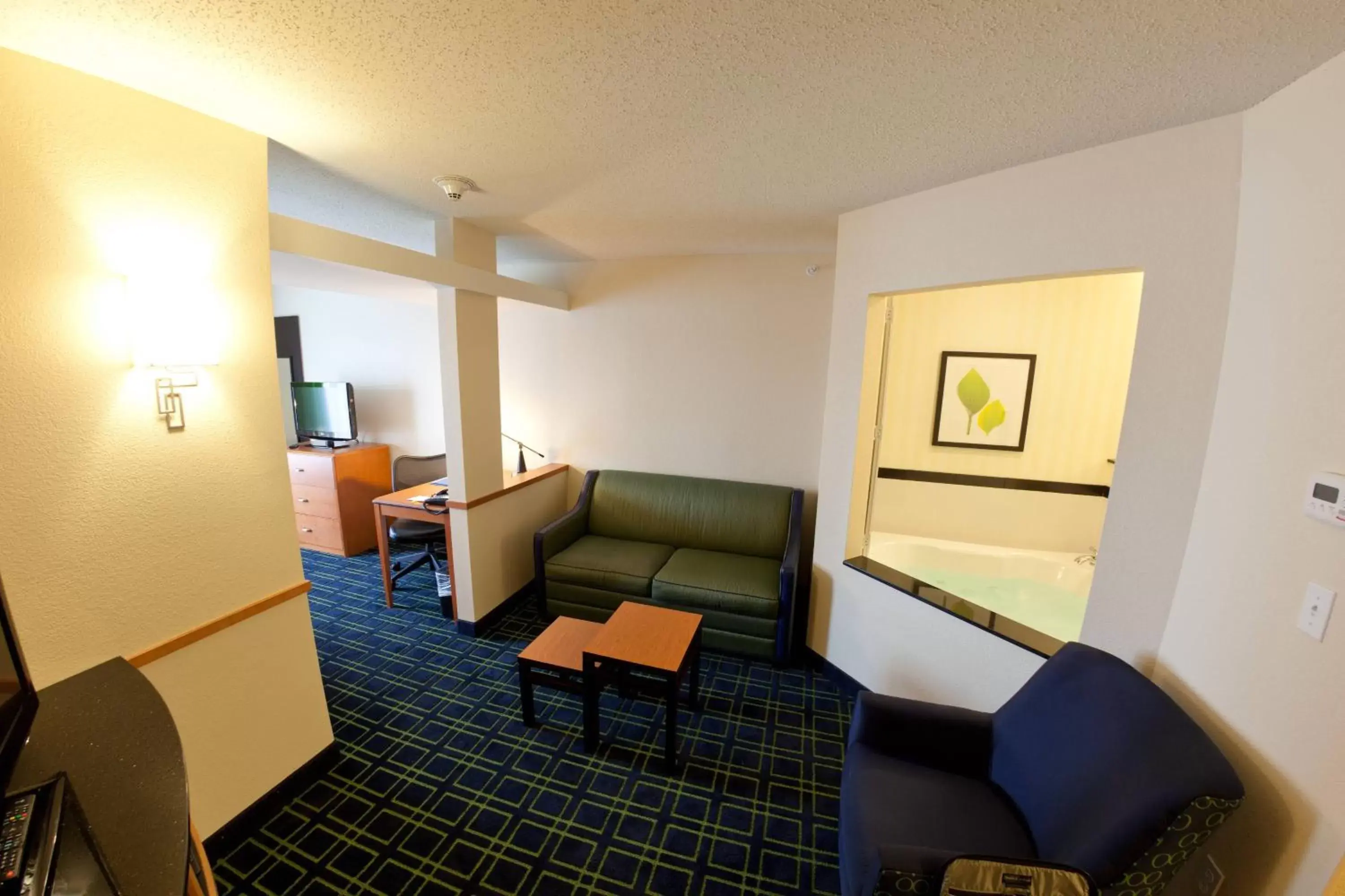 Living room, Seating Area in Fairfield Inn and Suites Flint Fenton