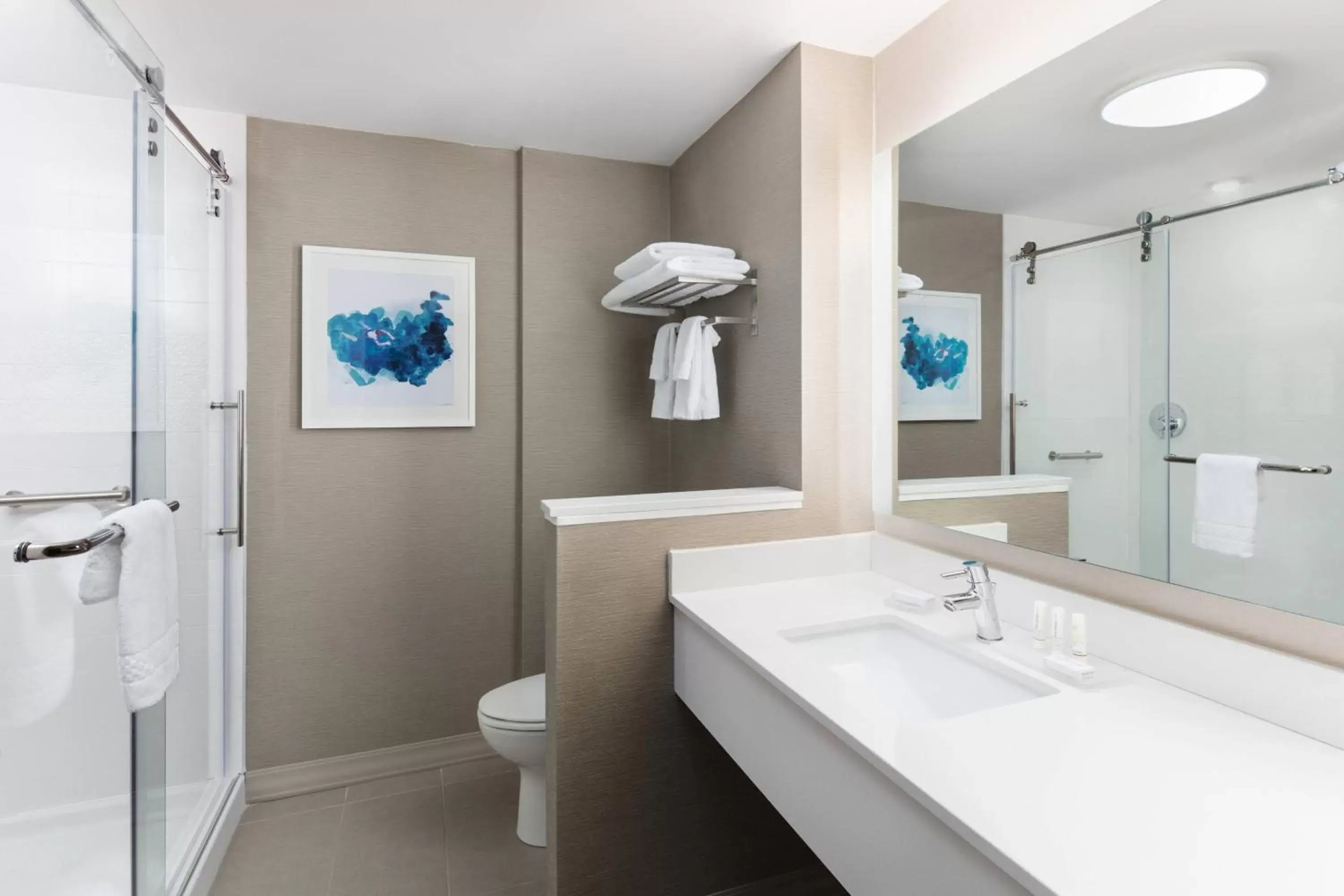 Bathroom in Fairfield Inn & Suites by Marriott Ocean City