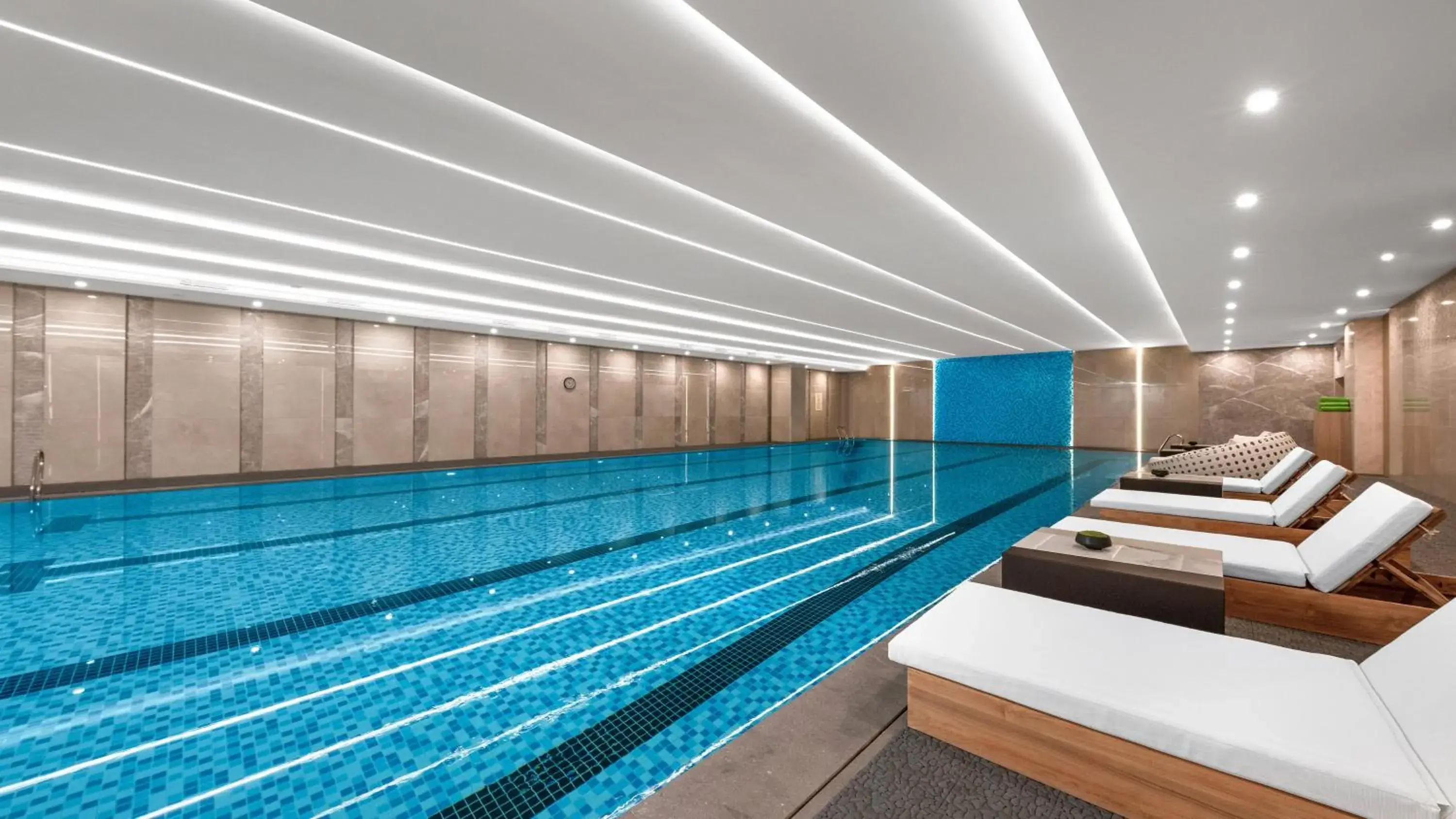 Swimming Pool in InterContinental Wuhan, an IHG Hotel