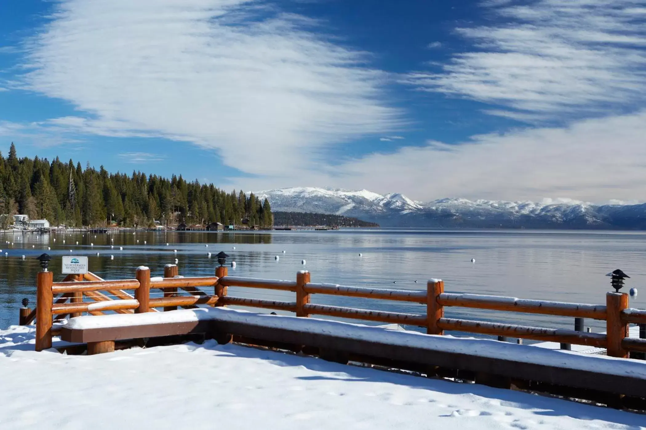 Area and facilities in Sunnyside Resort And Lodge