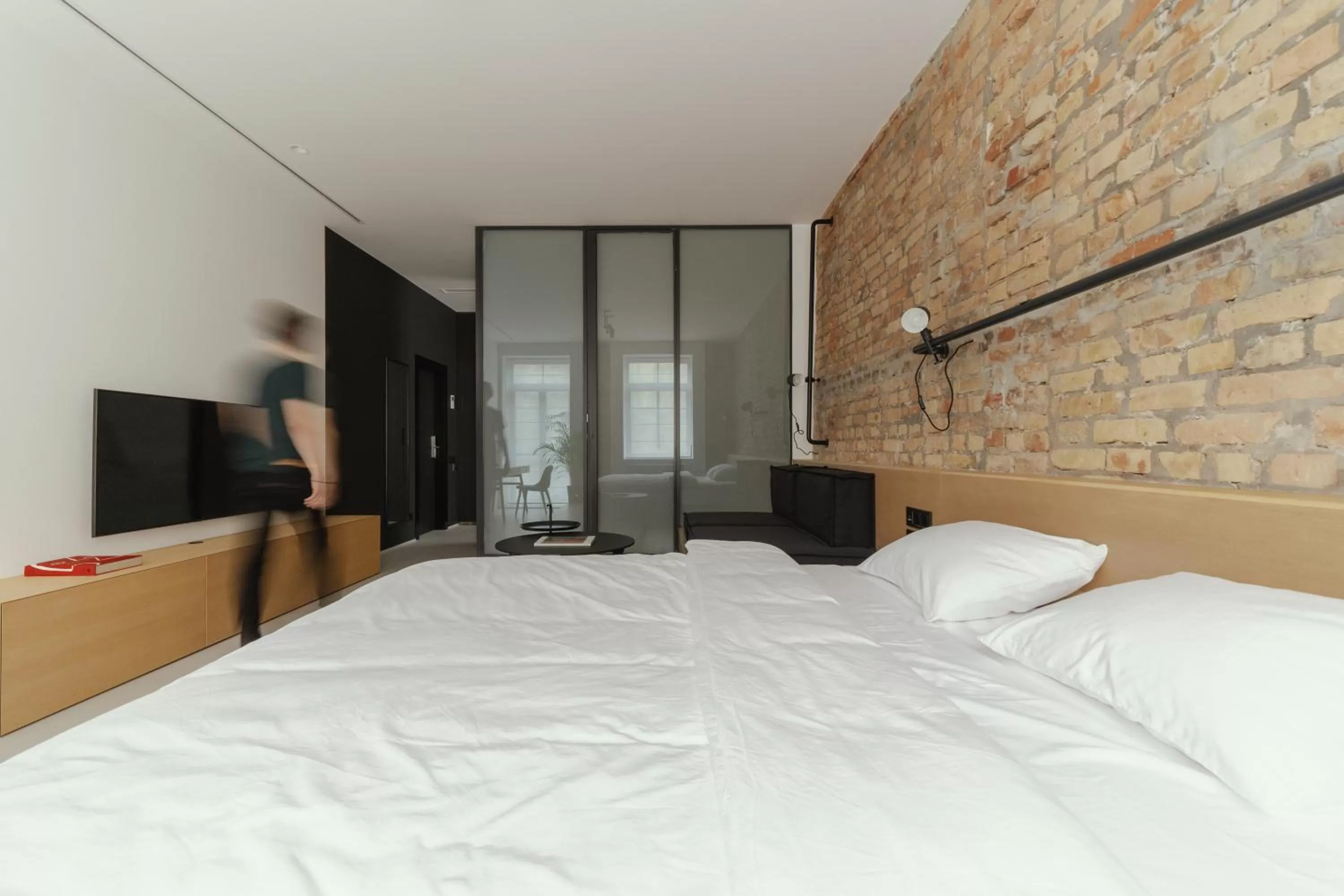 Photo of the whole room, Bed in Owntown Apart Hotel