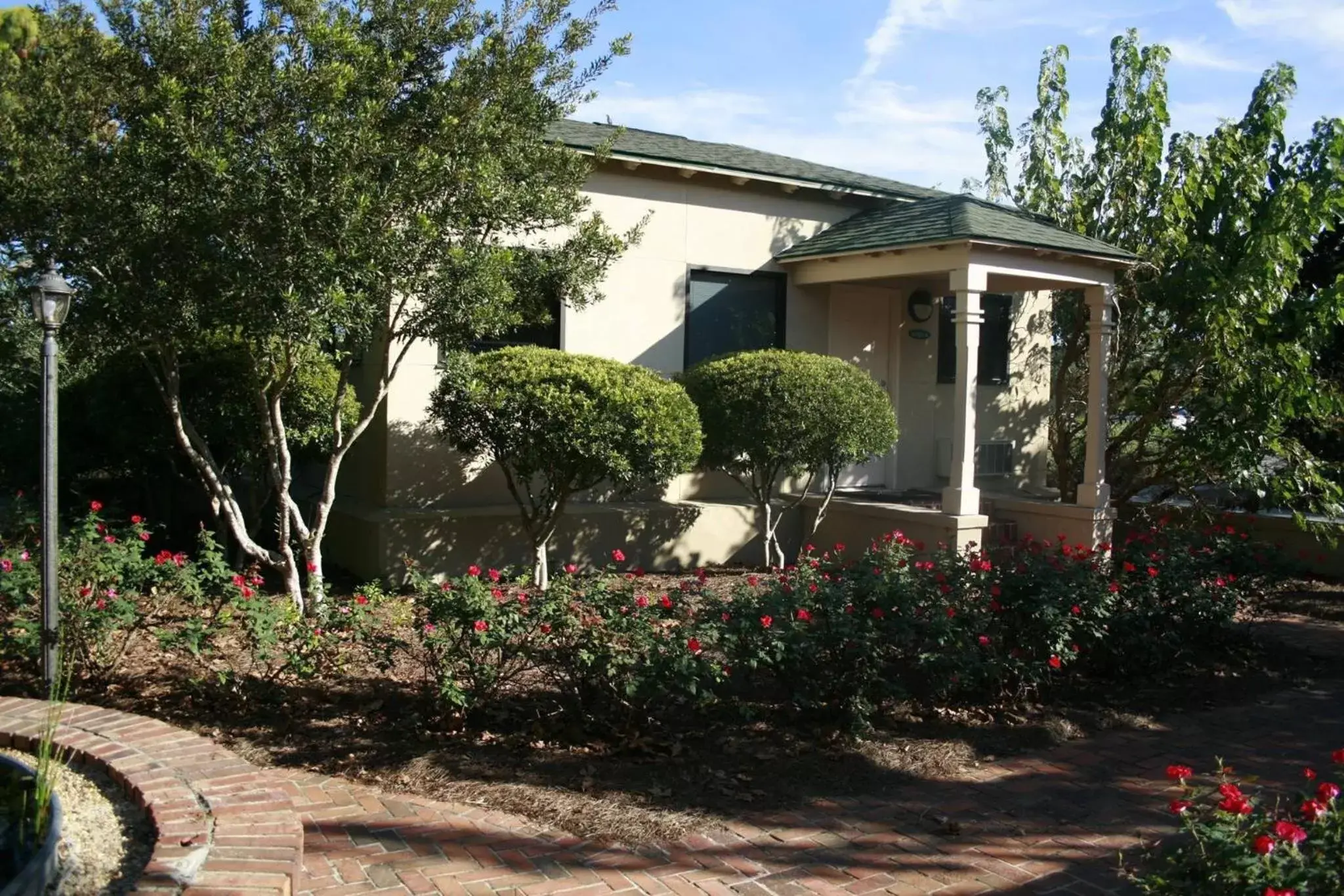 Inner courtyard view, Property Building in St. James Bay Golf Club