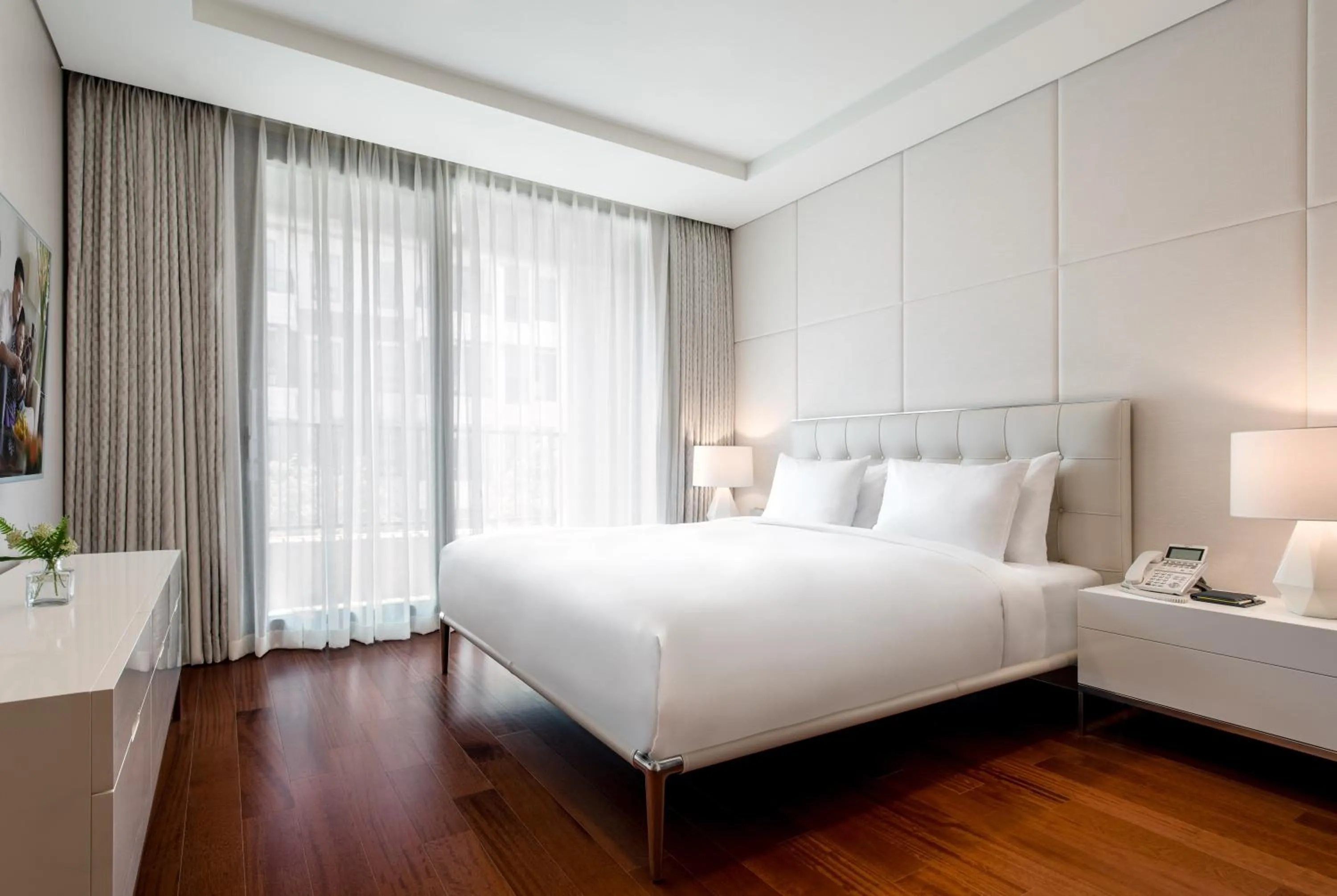 Bedroom, Bed in Somerset Jeju Shinhwa World