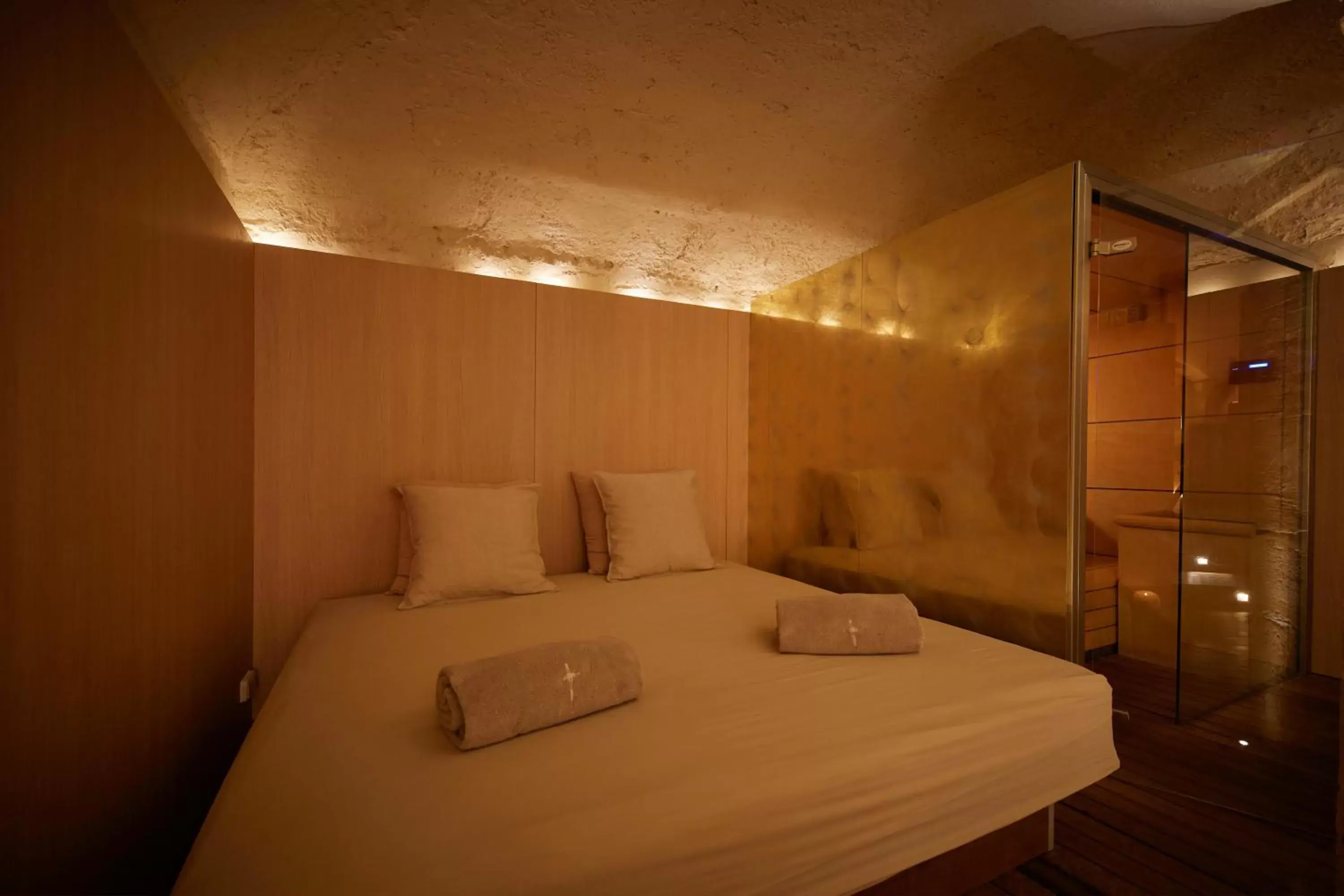 Spa and wellness centre/facilities, Bed in Convent de la Missio - Adults Only