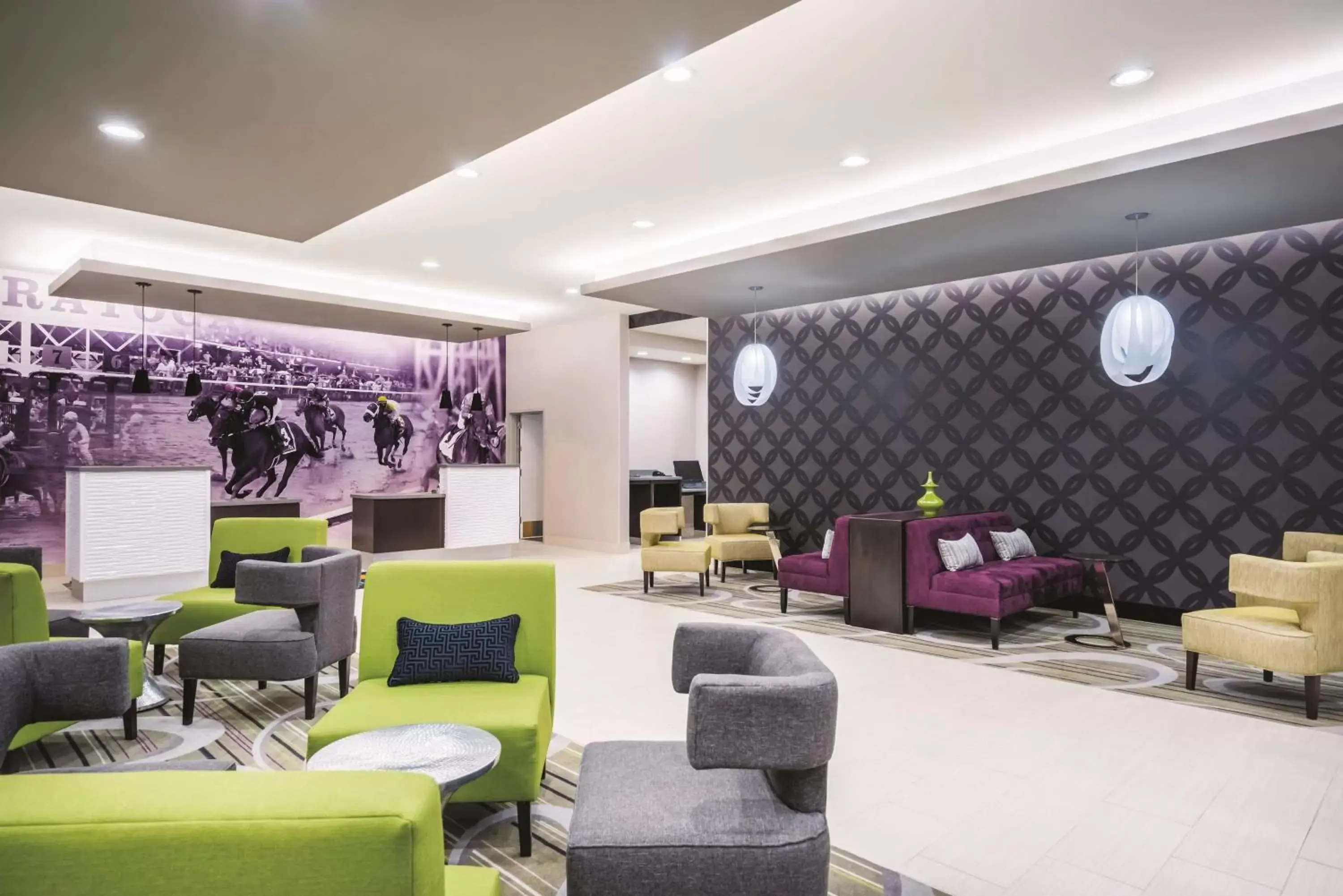 Lobby or reception, Lounge/Bar in La Quinta by Wyndham Clifton Park