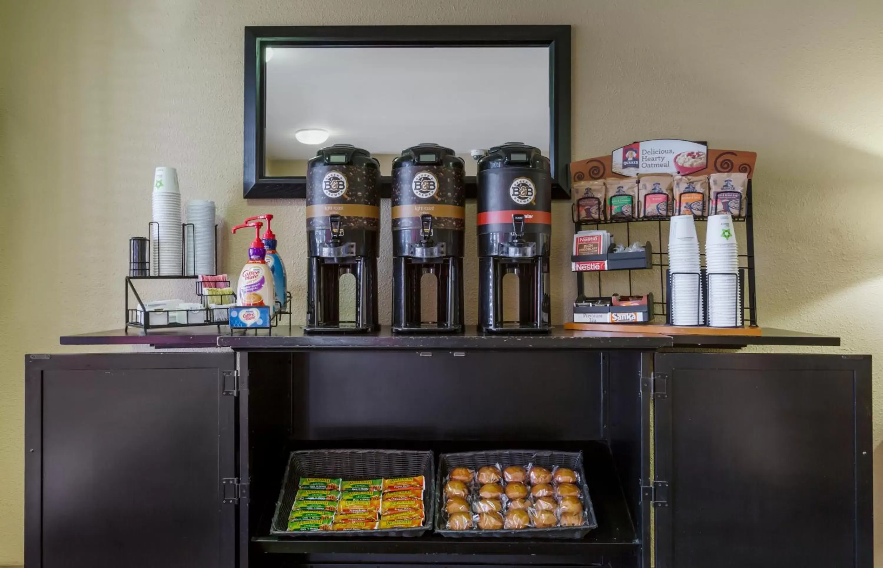 Coffee/tea facilities in Extended Stay America Suites - El Paso - West